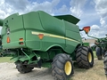 2012 John Deere S670 Combine