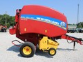 2016 New Holland Roll-Belt 450 Round Baler