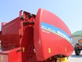 2016 New Holland Roll-Belt 450 Round Baler
