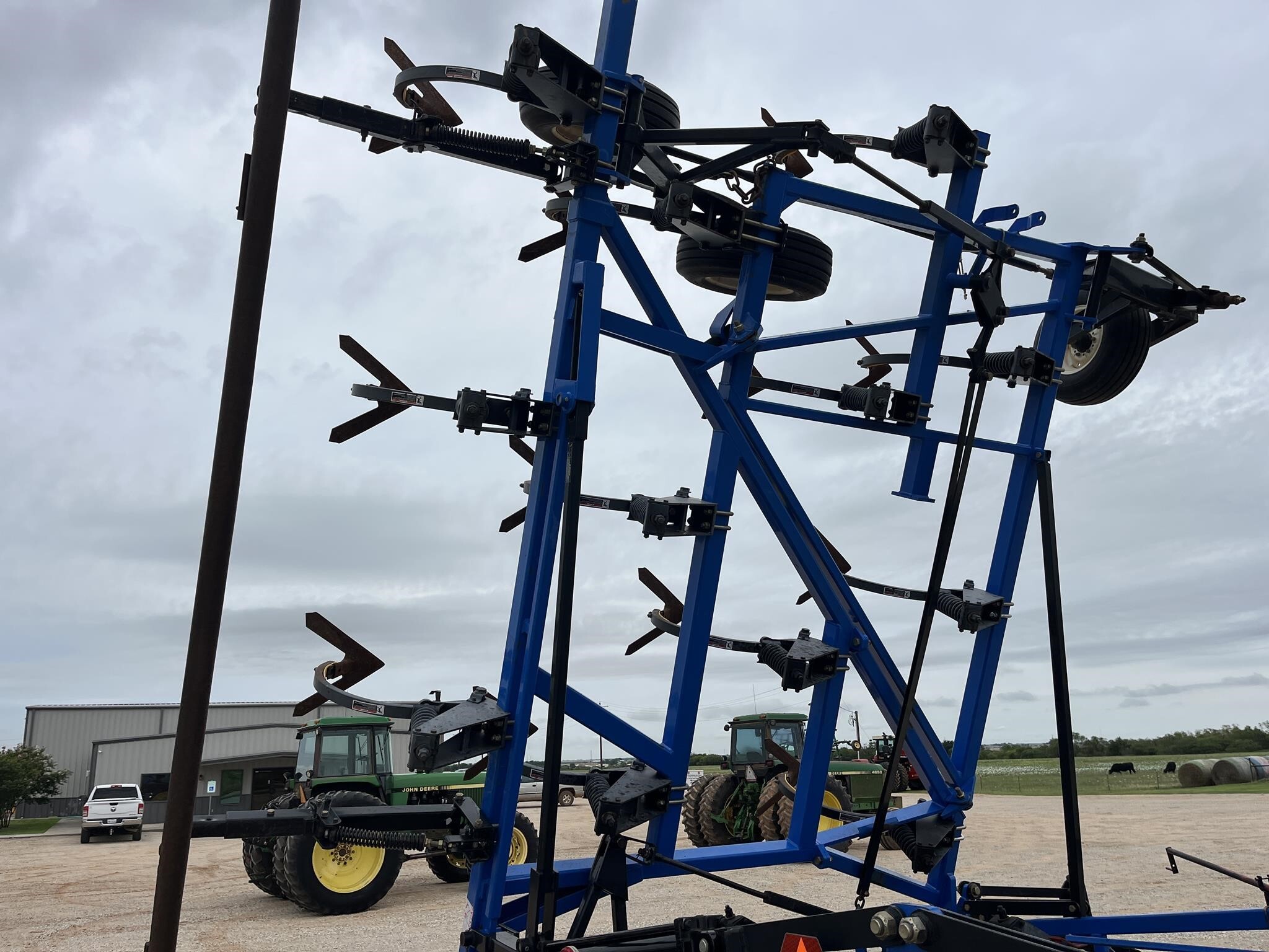 2015 New Holland ST830 Disk Chisel