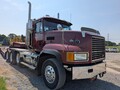 2003 Mack CL733 Semi Trucks/Trailer