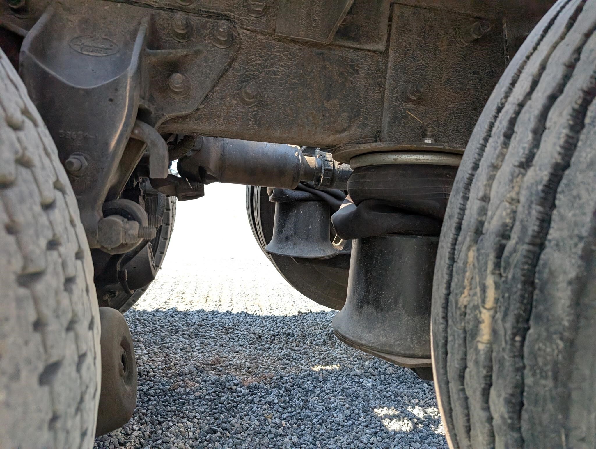 2003 Mack CL733 Semi Trucks/Trailer