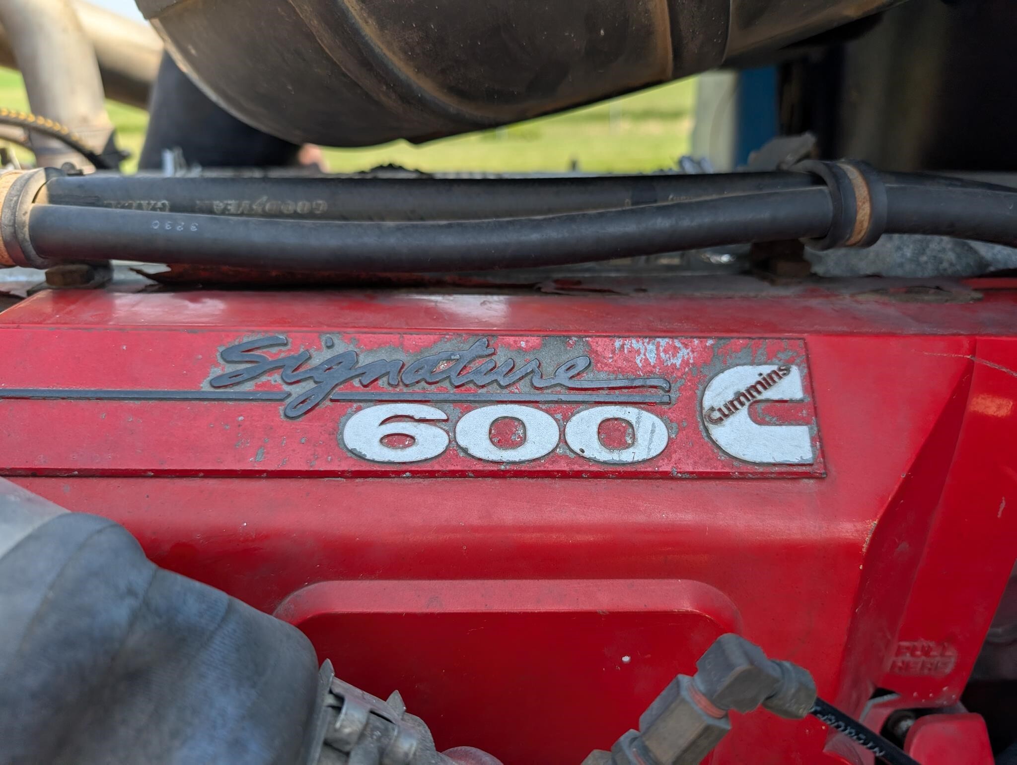 2003 Mack CL733 Semi Trucks/Trailer