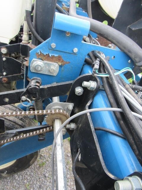 2001 Kinze 3000 Planter