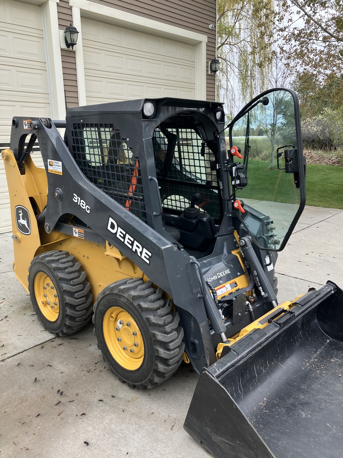 2023 Deere 318G Skid Steer