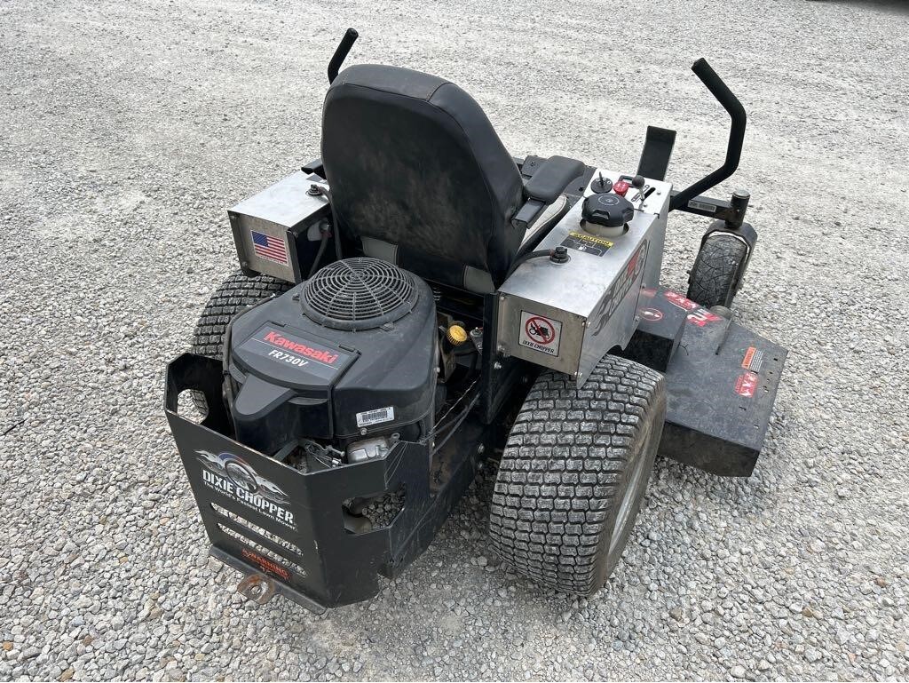 2017 Dixie Chopper BLACKHAWK HP 2460KW Lawn Mower
