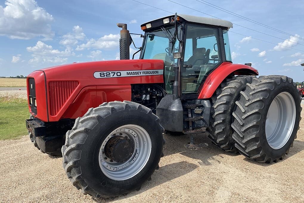 1999 Massey Ferguson 8270 Tractor