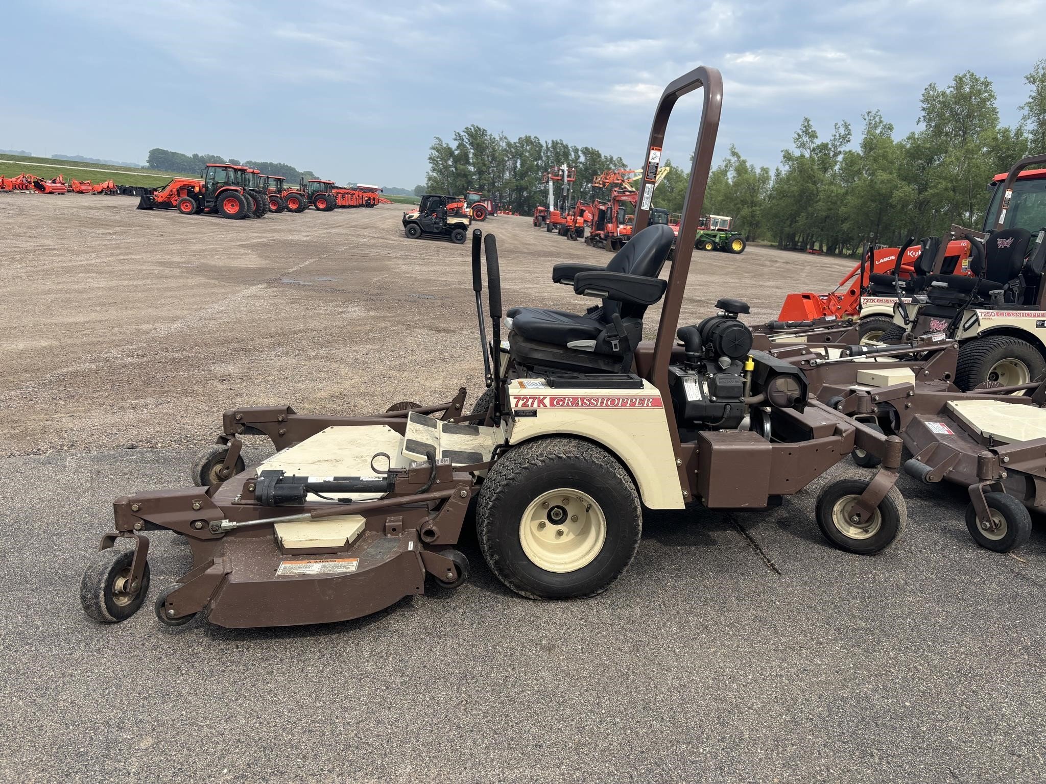 2010 Grasshopper 727 Lawn Mower