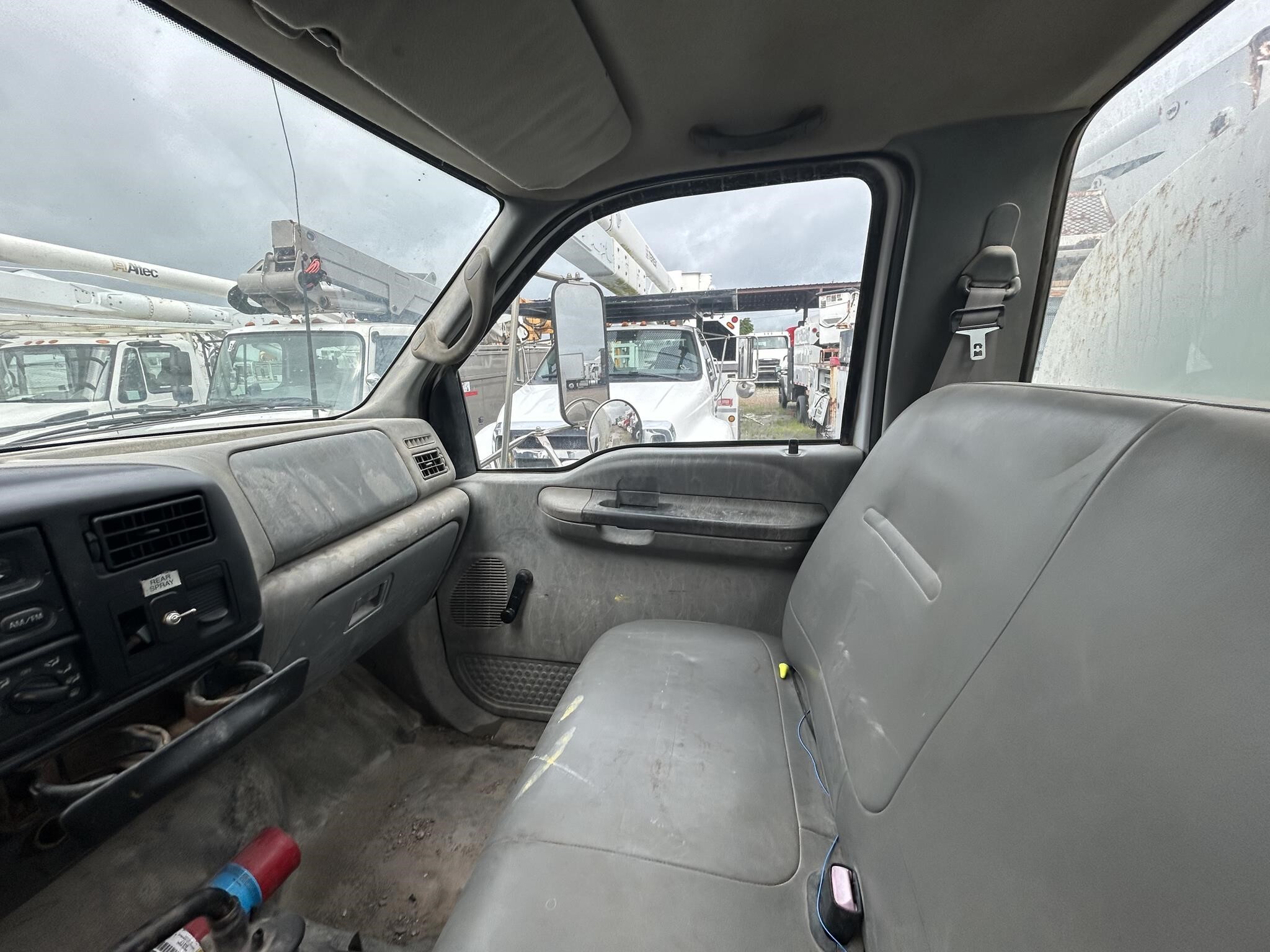 2006 Ford F-650 Pickup