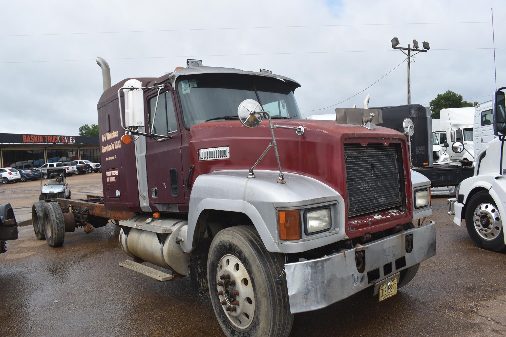 2000 Mack CH613 Semi Trucks/Trailer