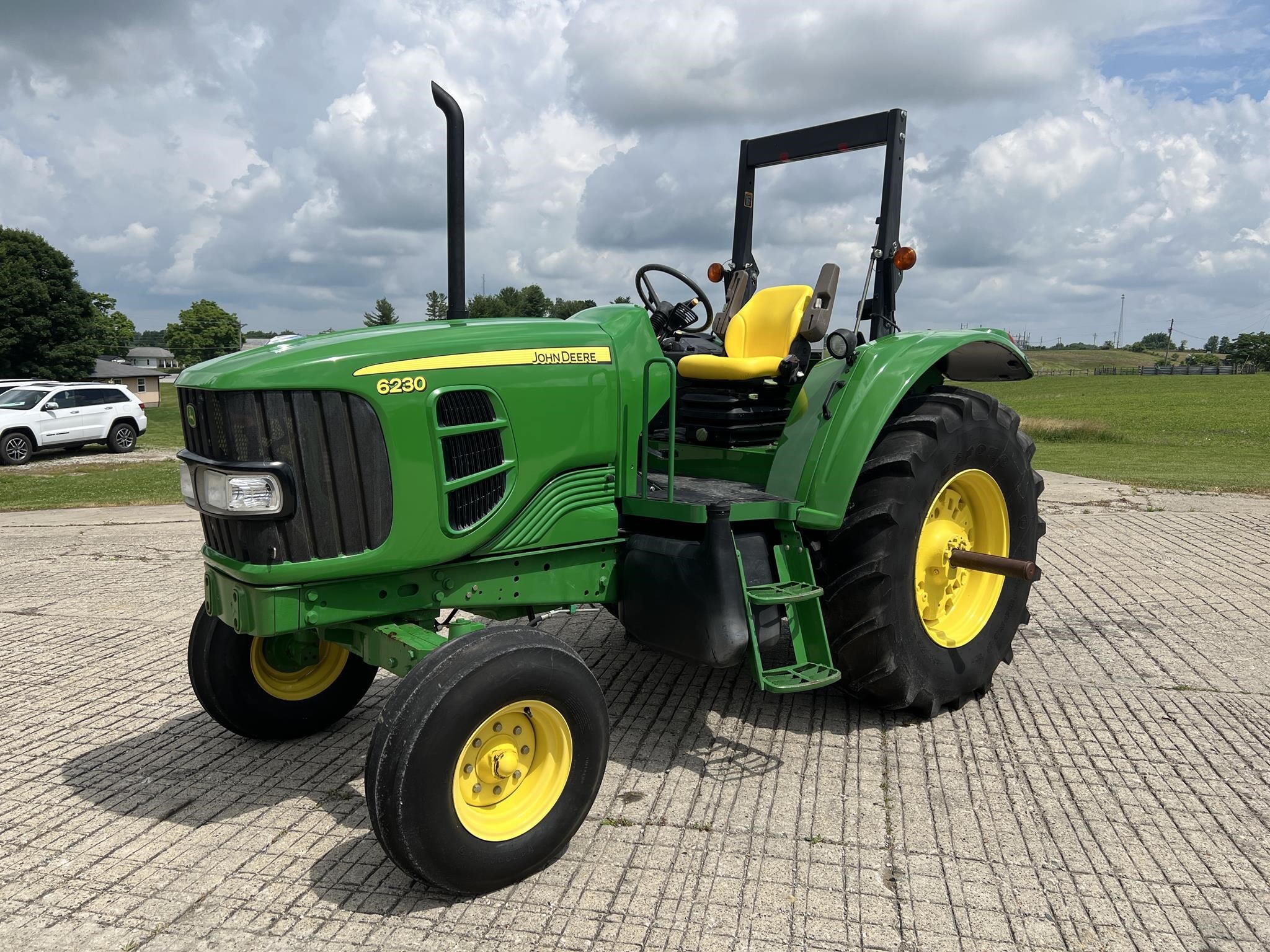 2011 John Deere 6230 Tractor