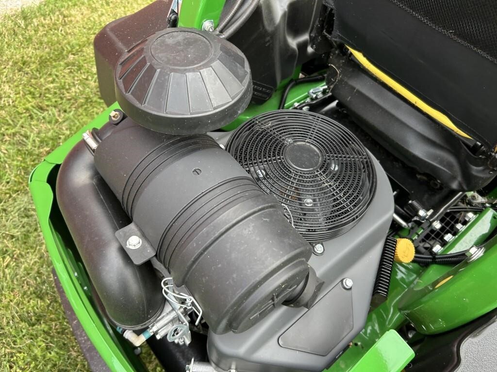 2023 John Deere Z960M Lawn Mower