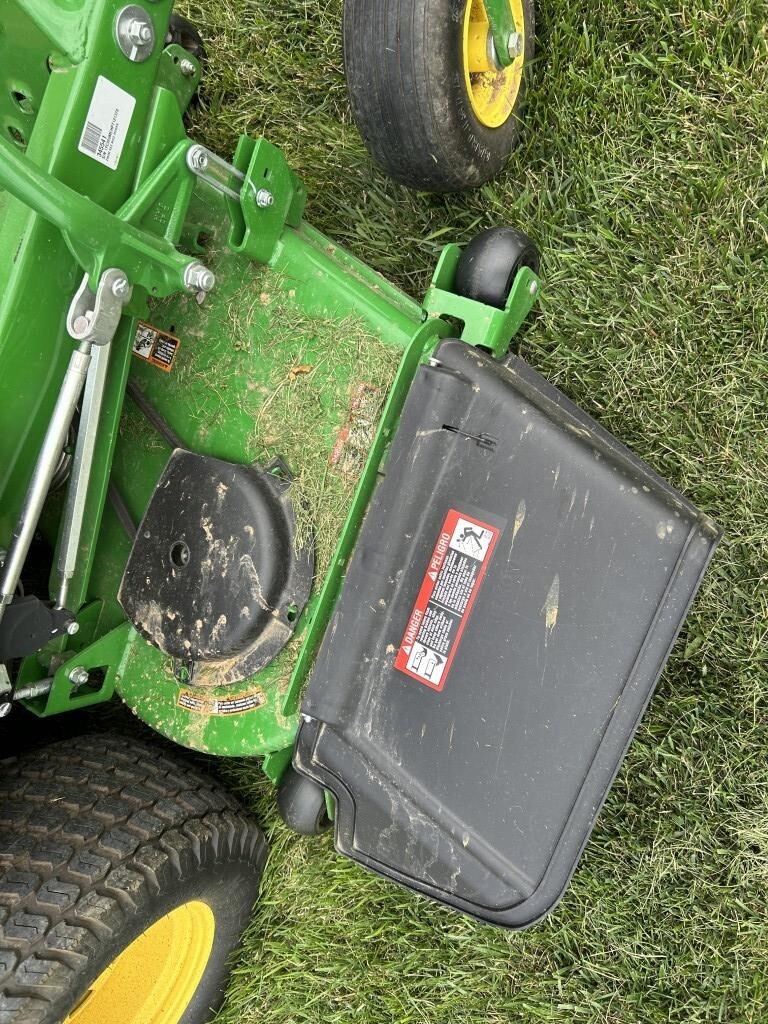 2023 John Deere Z960M Lawn Mower