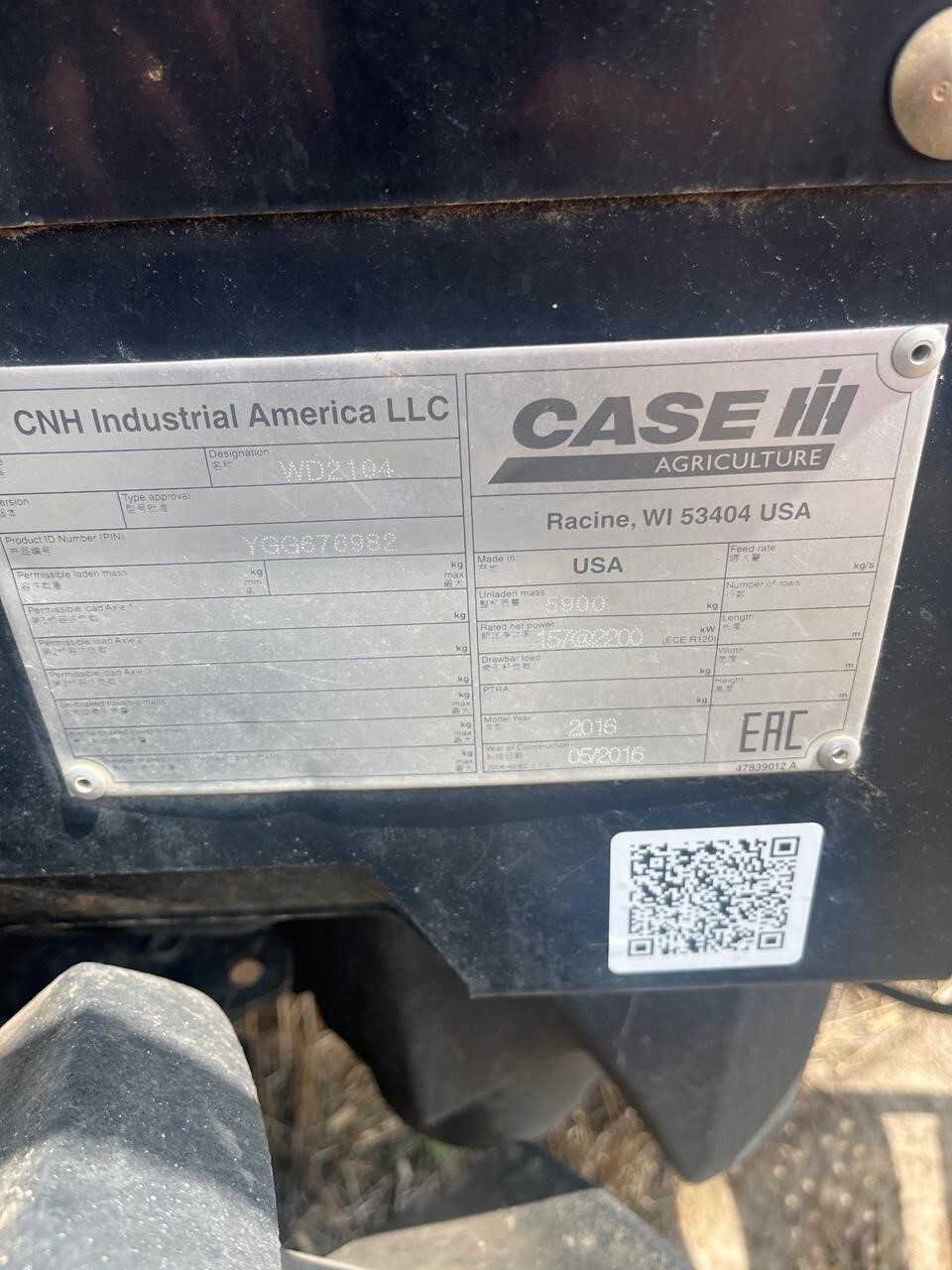 2016 Case IH WD2104 Self-Propelled Windrowers and Swather