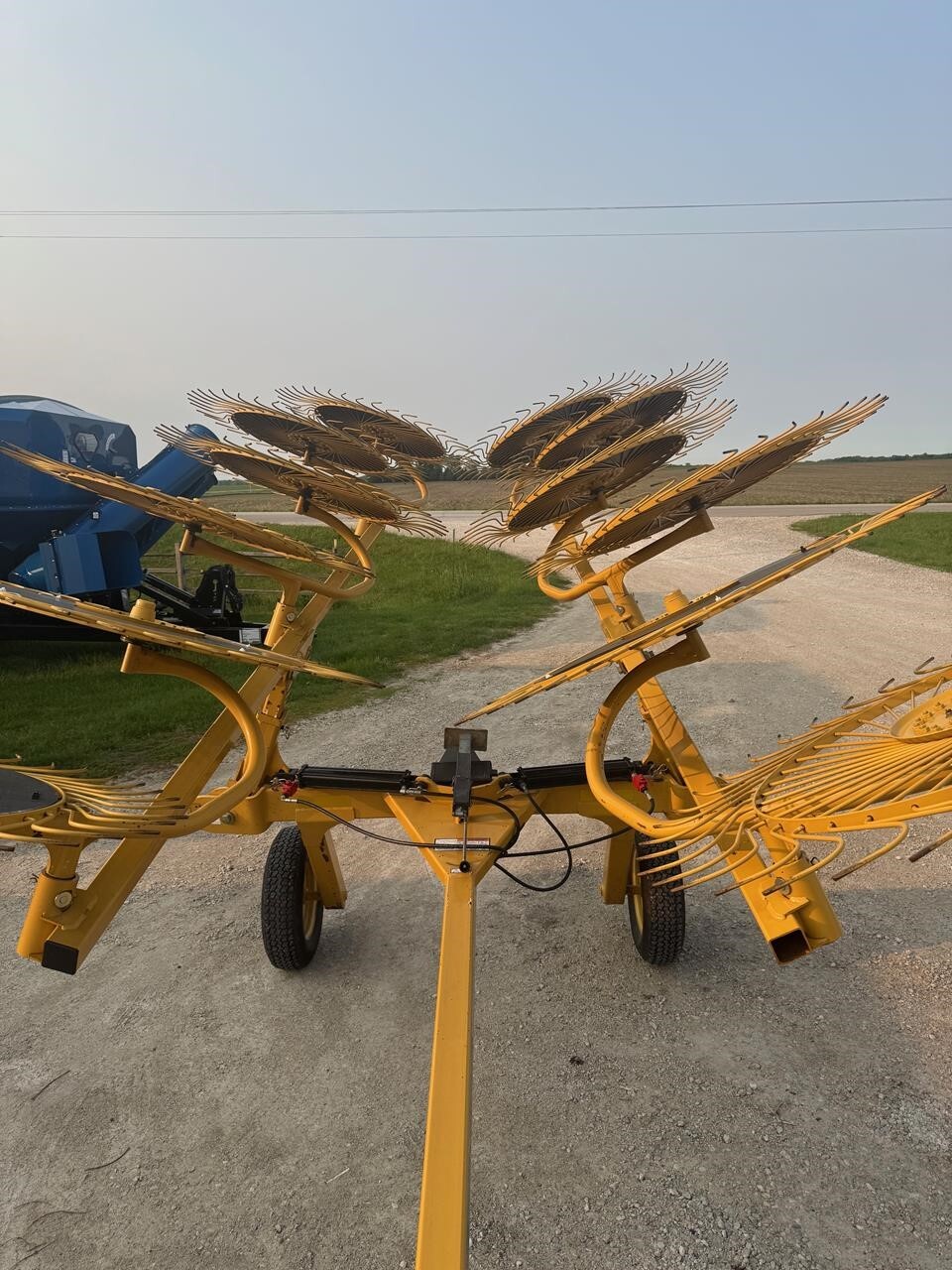 2013 Vermeer VR1224 Rake