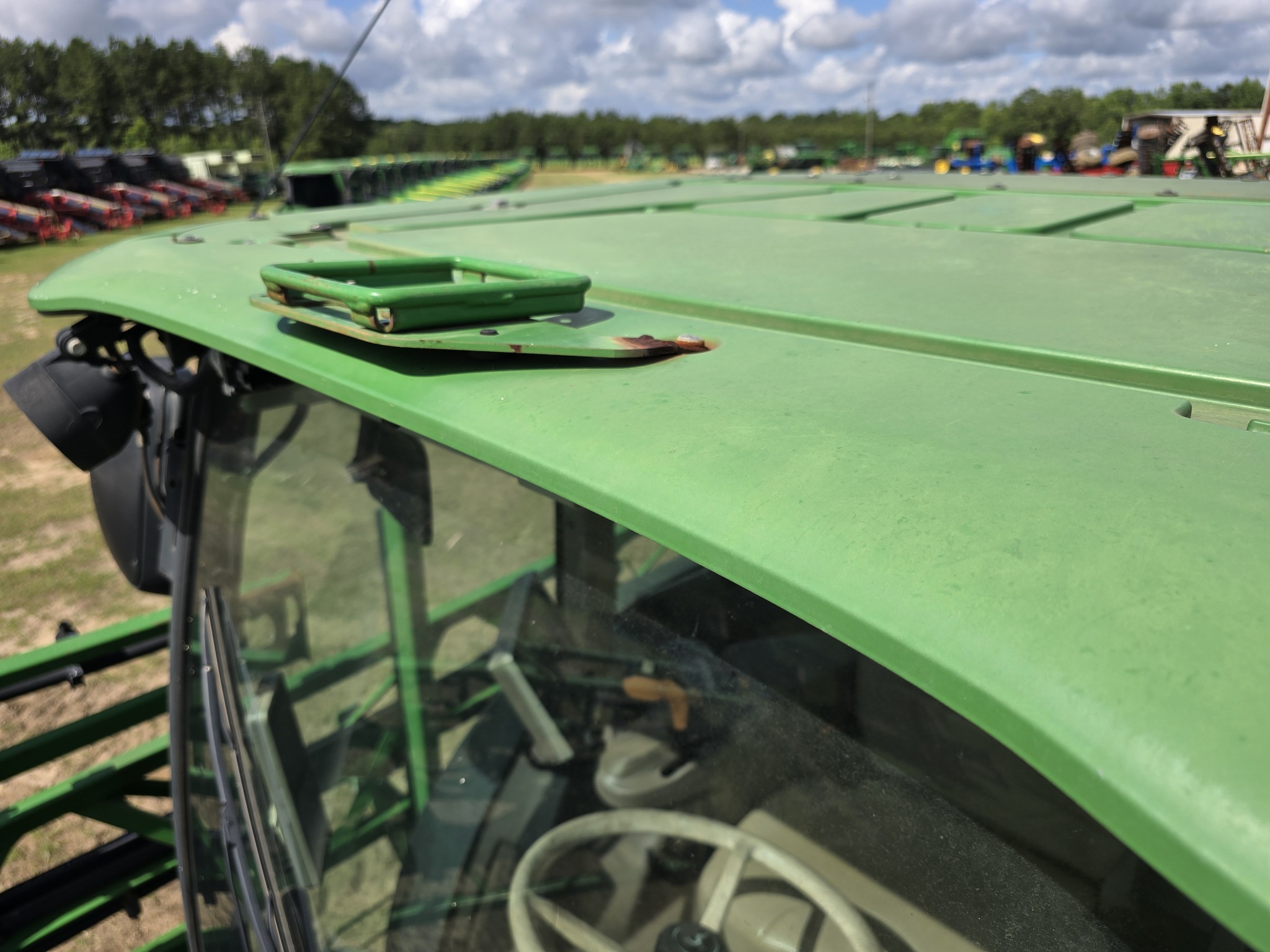 2017 John Deere R4023 Self-Propelled Sprayer