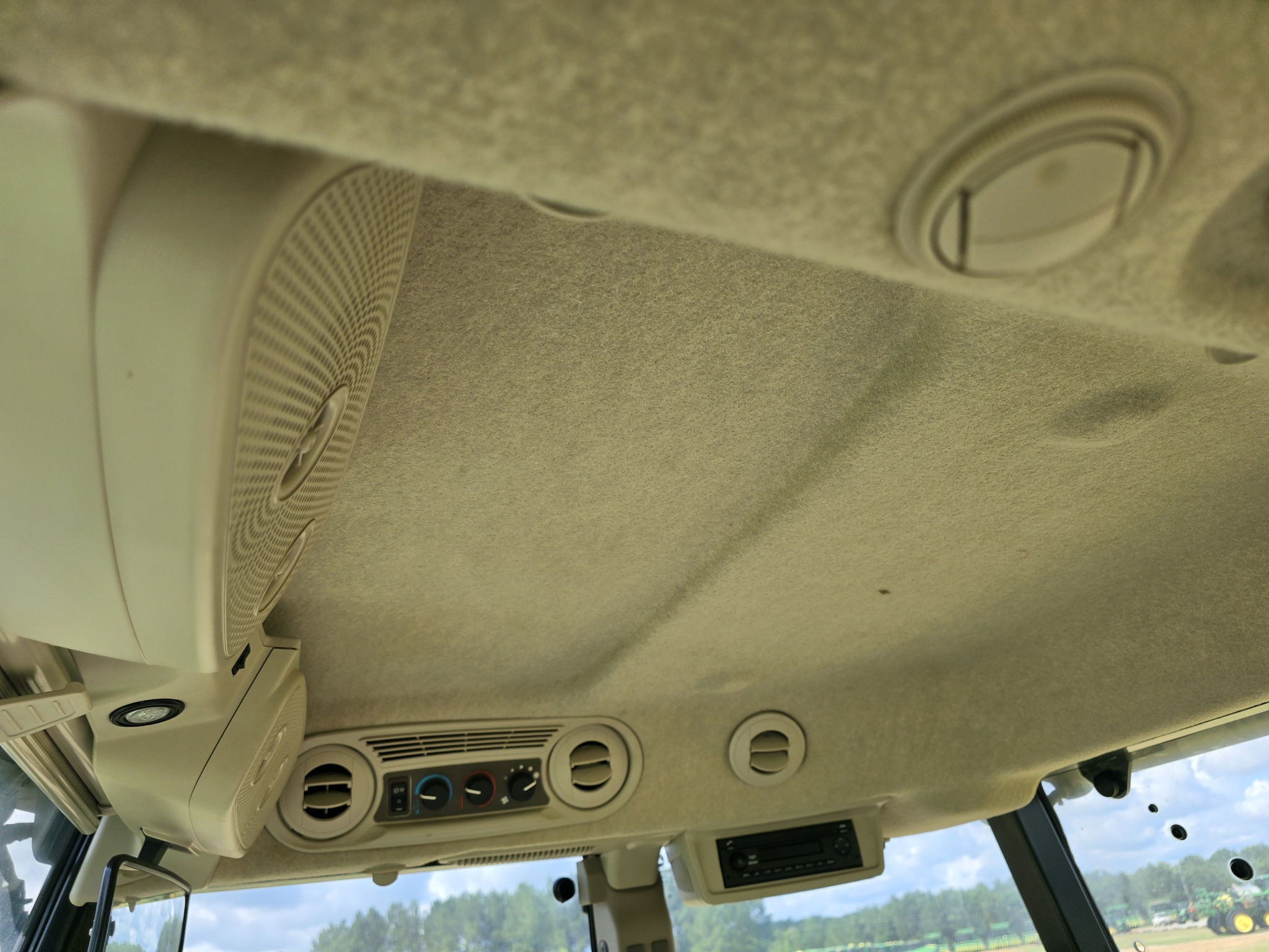 2017 John Deere R4023 Self-Propelled Sprayer