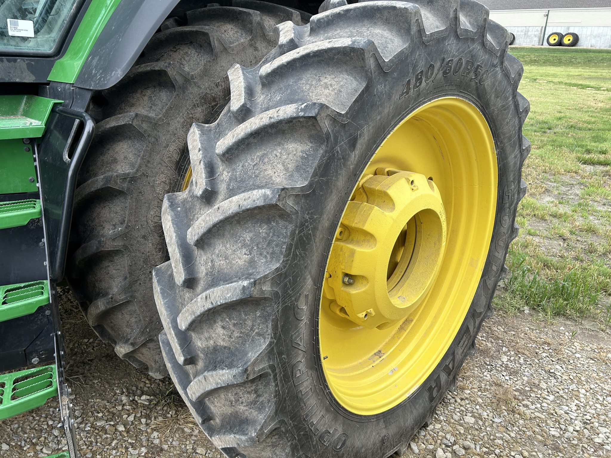 2023 John Deere 7R 230 Tractor