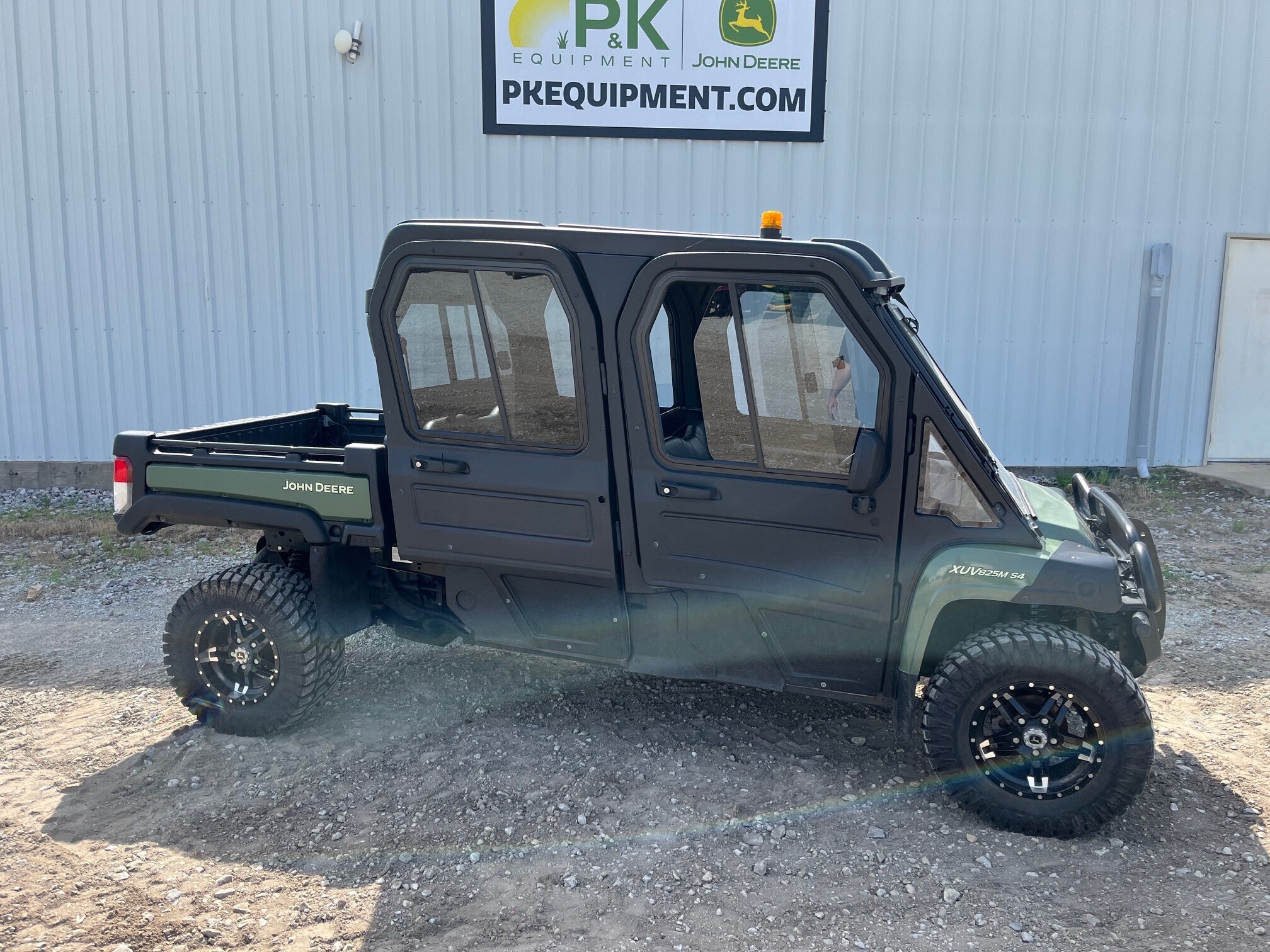 2024 John Deere XUV 825M S4 ATVs and Utility Vehicle