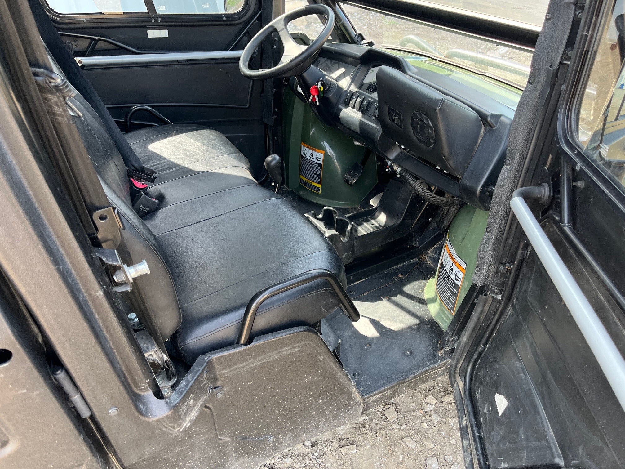 2024 John Deere XUV 825M S4 ATVs and Utility Vehicle