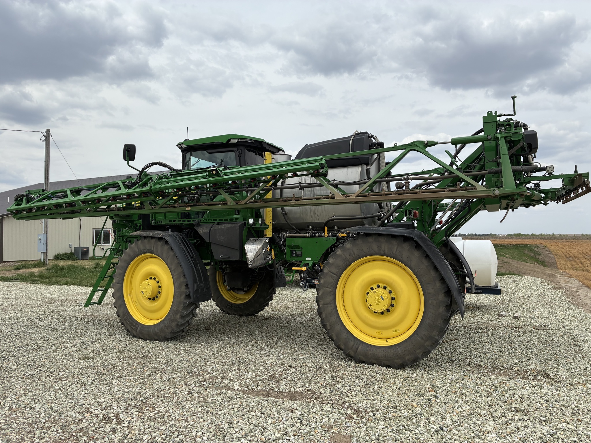 2024 John Deere 612R Self-Propelled Sprayer