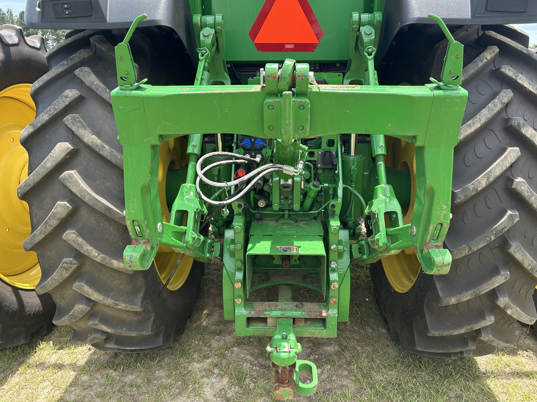 2023 John Deere 8R 250 Tractor
