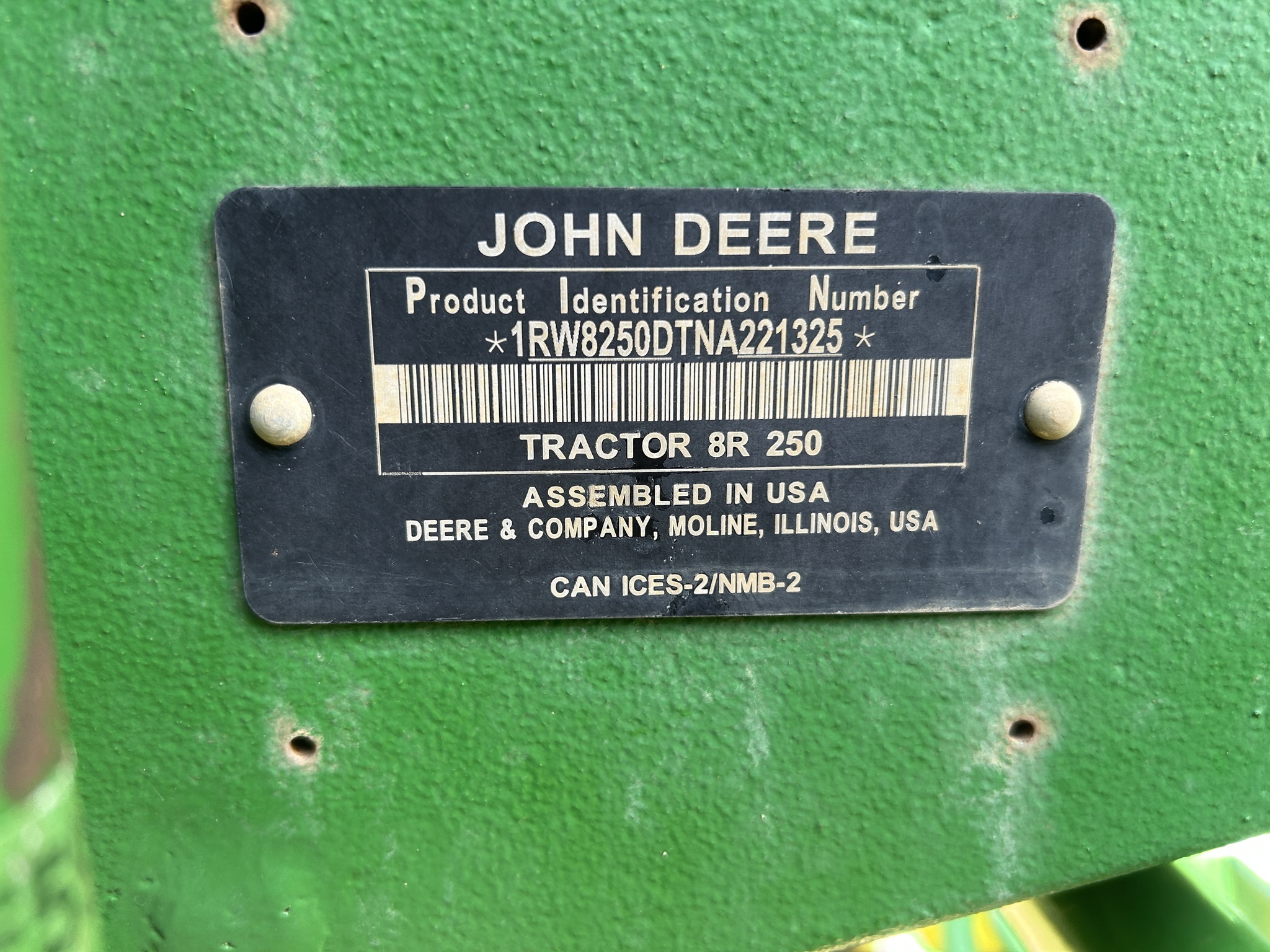 2023 John Deere 8R 250 Tractor