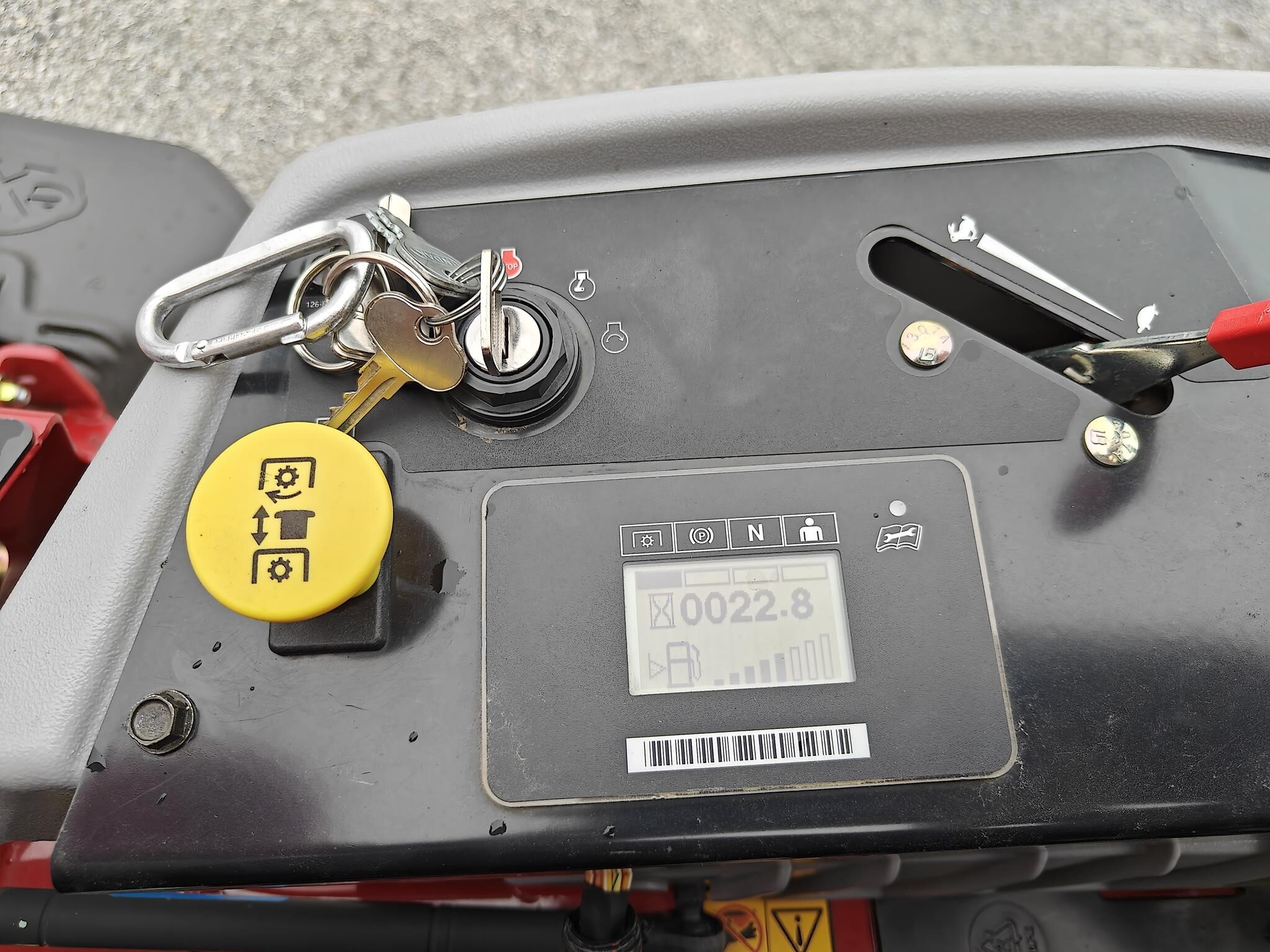 2023 Exmark LZS749AKC524A2 Lawn Mower