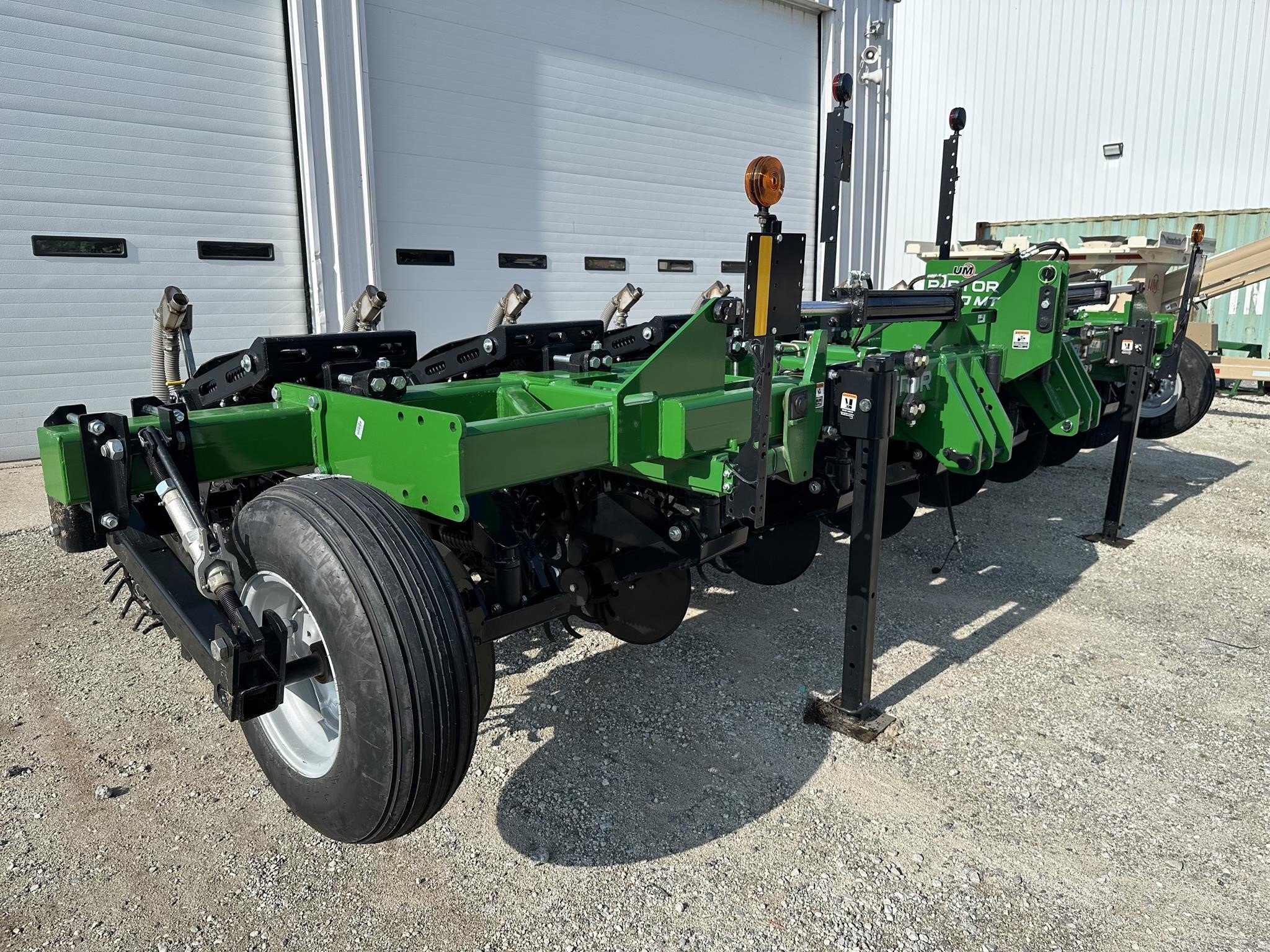  Unverferth 2030MT Strip-Till