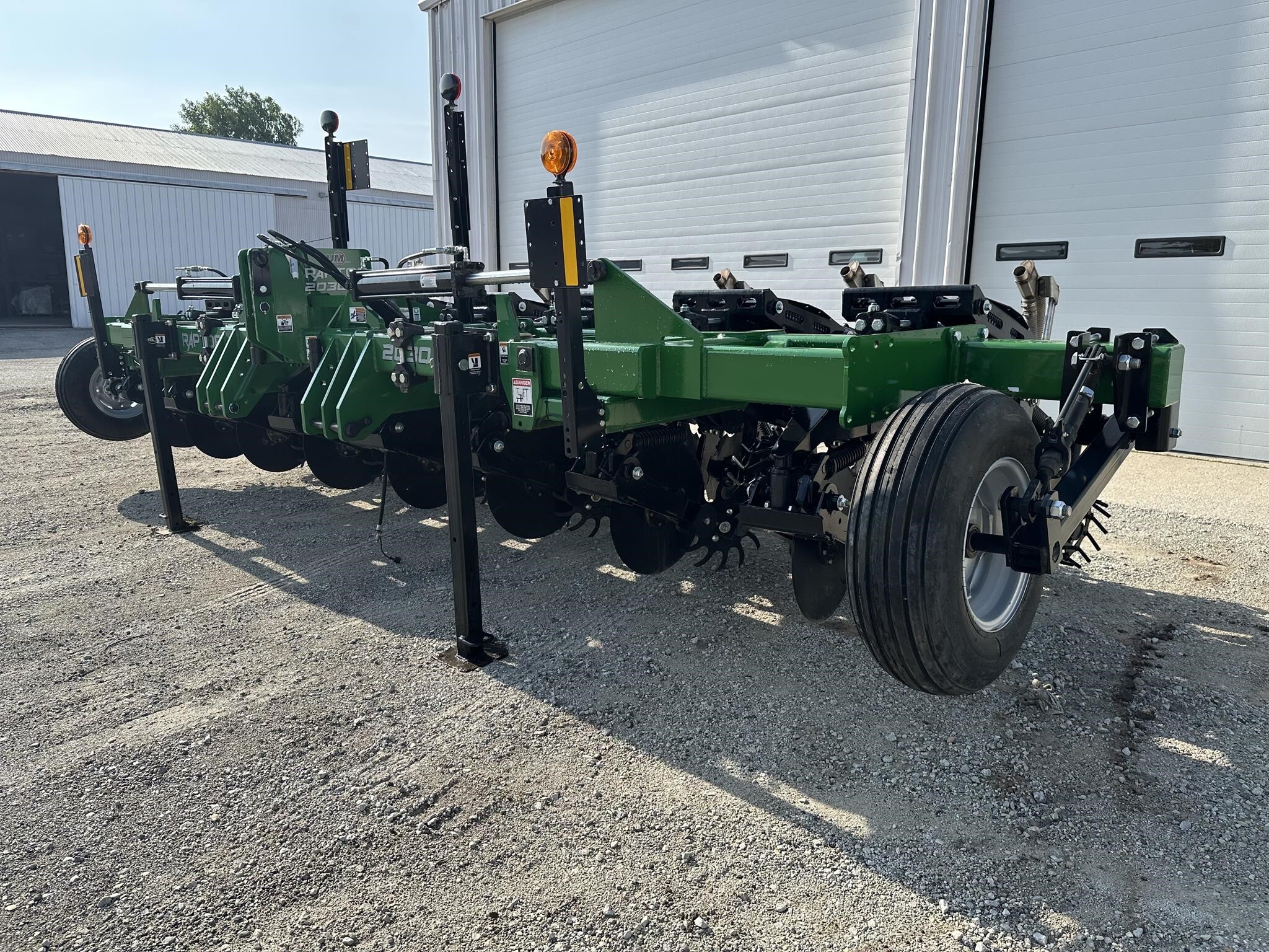  Unverferth 2030MT Strip-Till