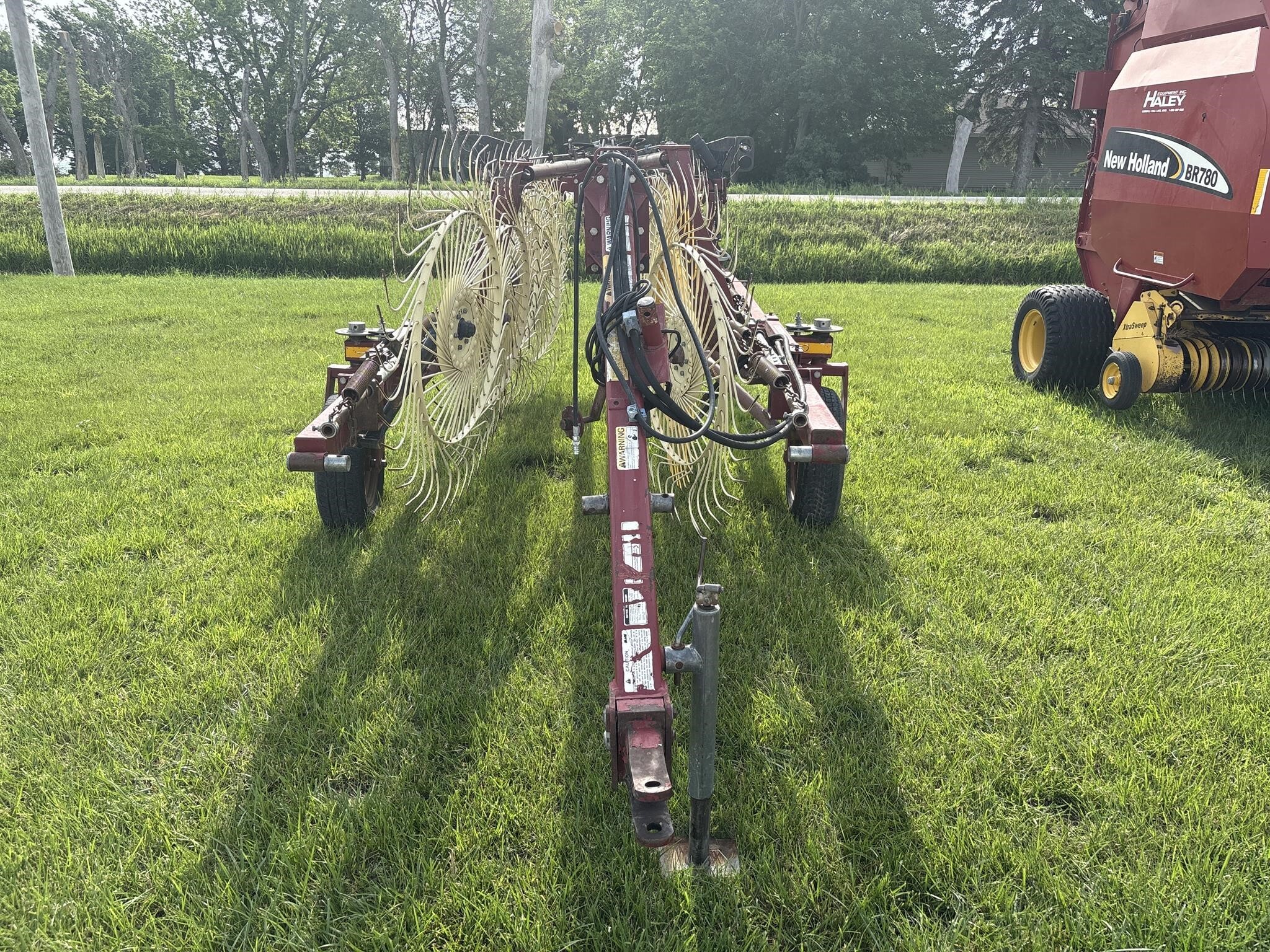 2000 M&W DF12 Rake - $7,500 | Machinery Pete