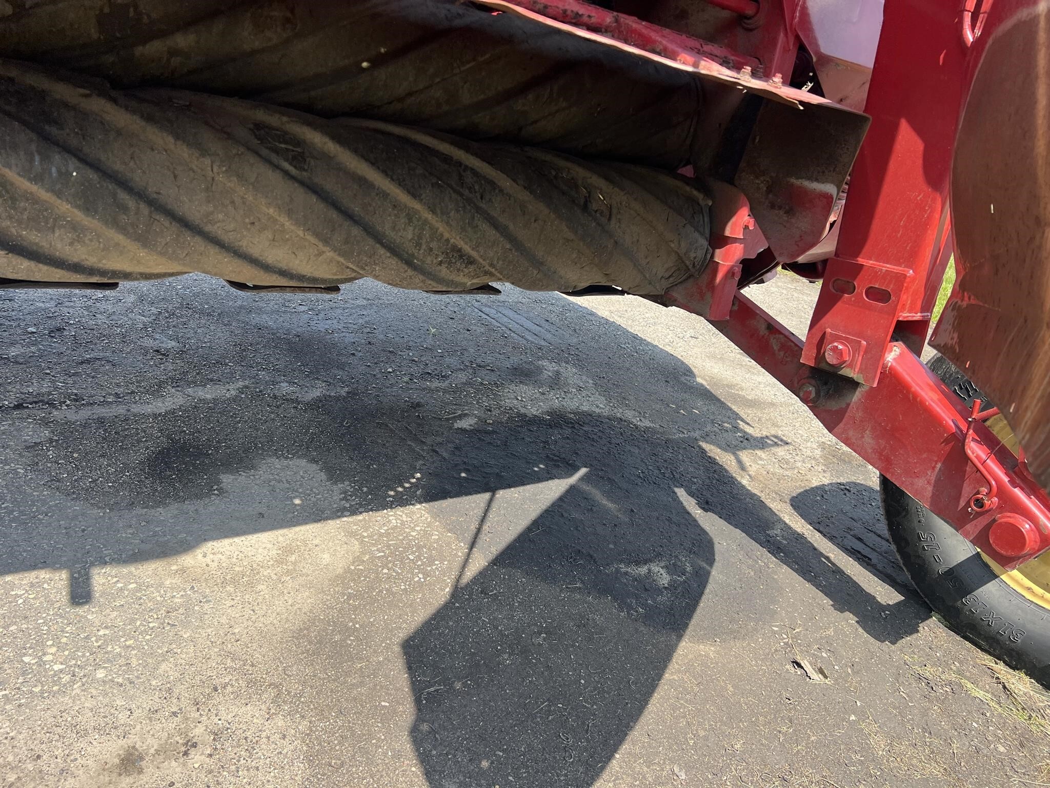 2011 New Holland H7450 Mower Conditioner