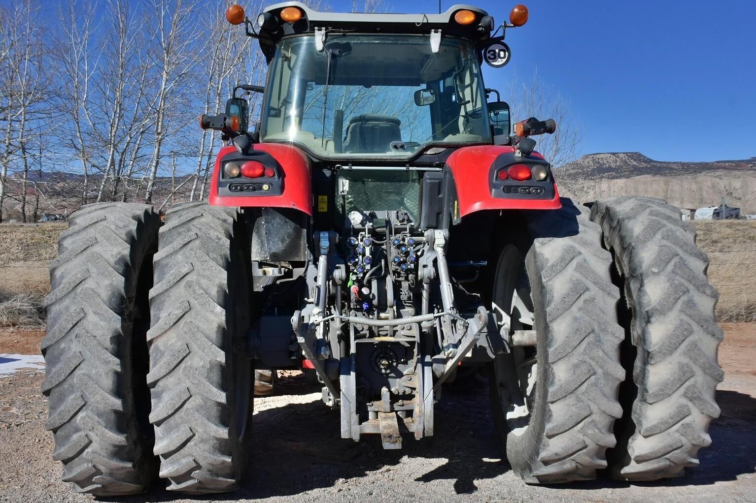 2017 Massey Ferguson 8732 Tractor