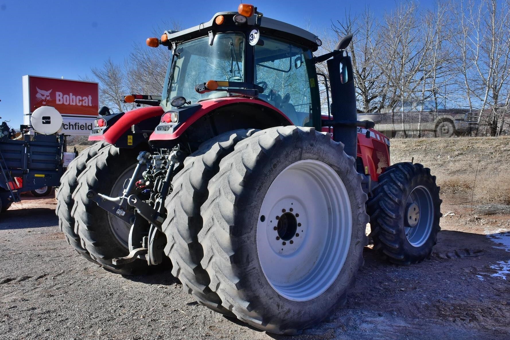 2017 Massey Ferguson 8732 Tractor