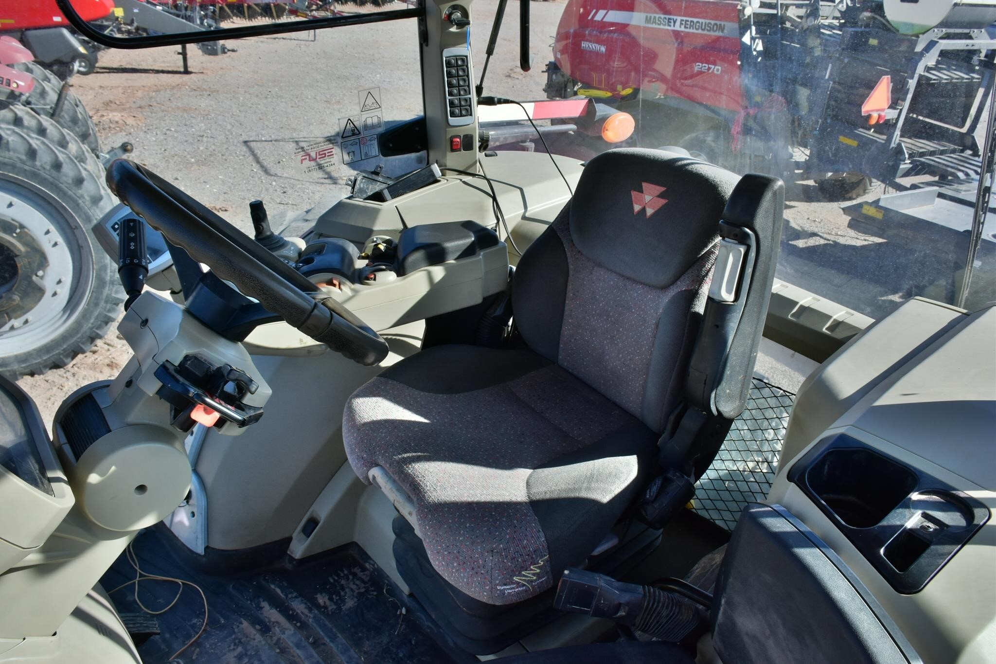 2017 Massey Ferguson 8732 Tractor