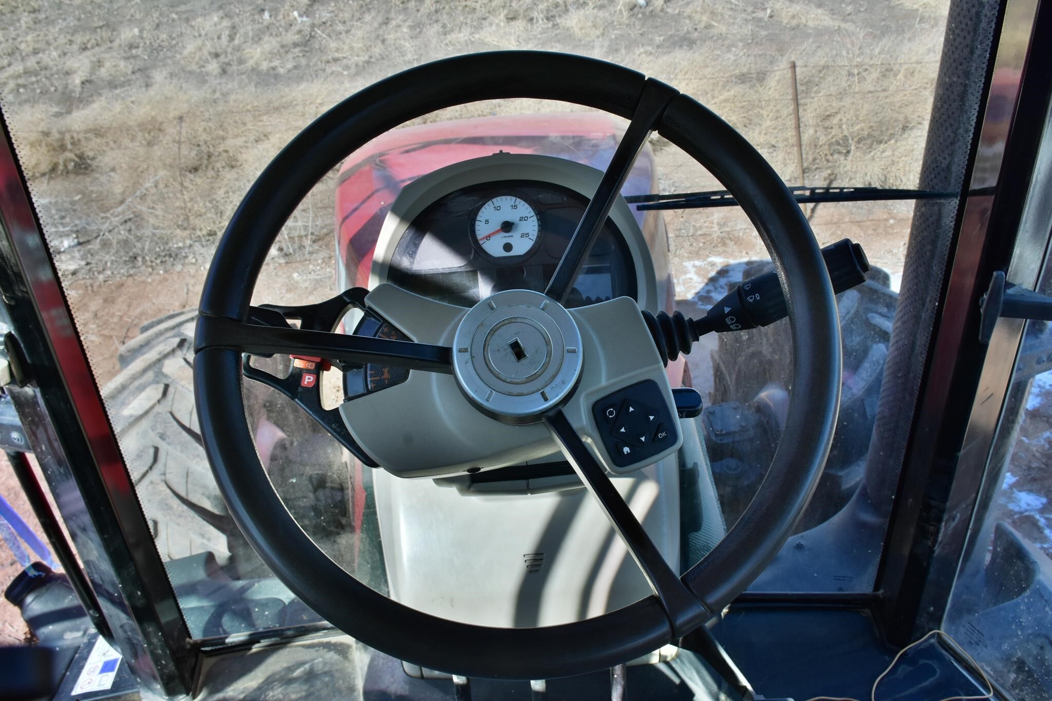 2017 Massey Ferguson 8732 Tractor