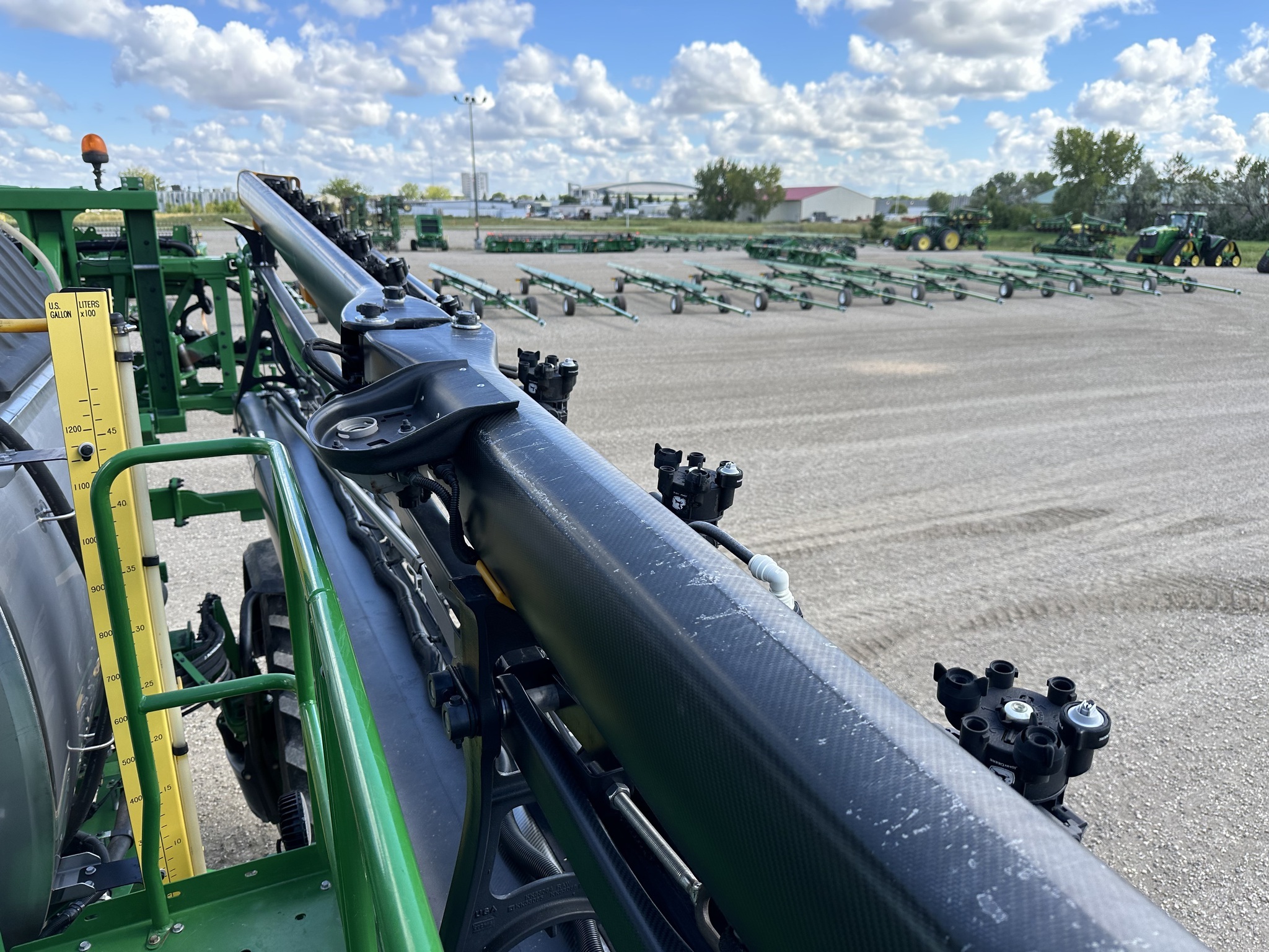 2020 John Deere R4044 Self-Propelled Sprayer