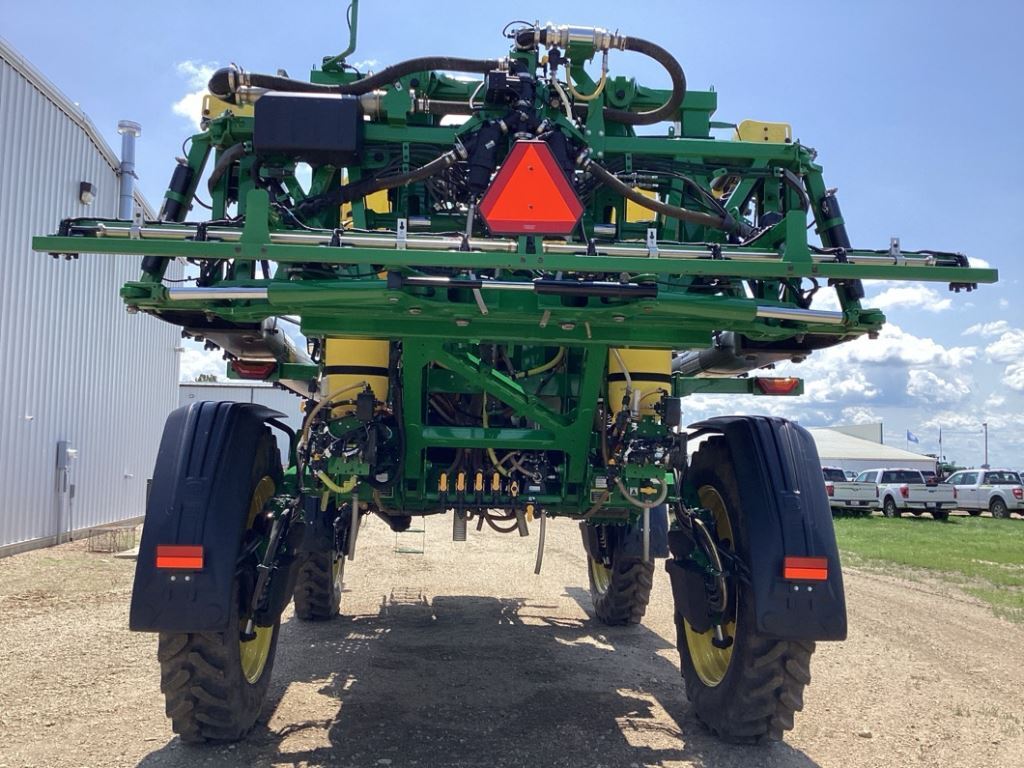 2023 John Deere 612R Self-Propelled Sprayer