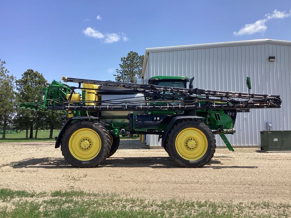 2023 John Deere 612R Self-Propelled Sprayer