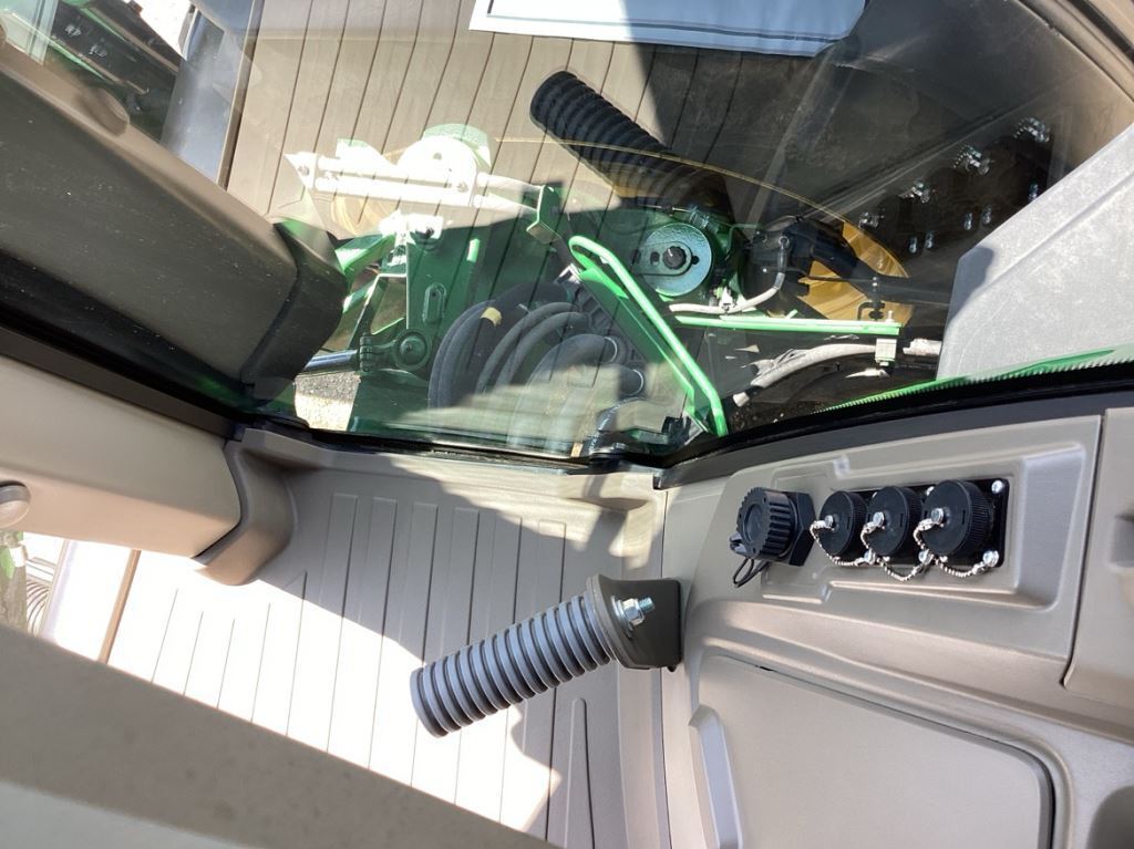 2023 John Deere 612R Self-Propelled Sprayer