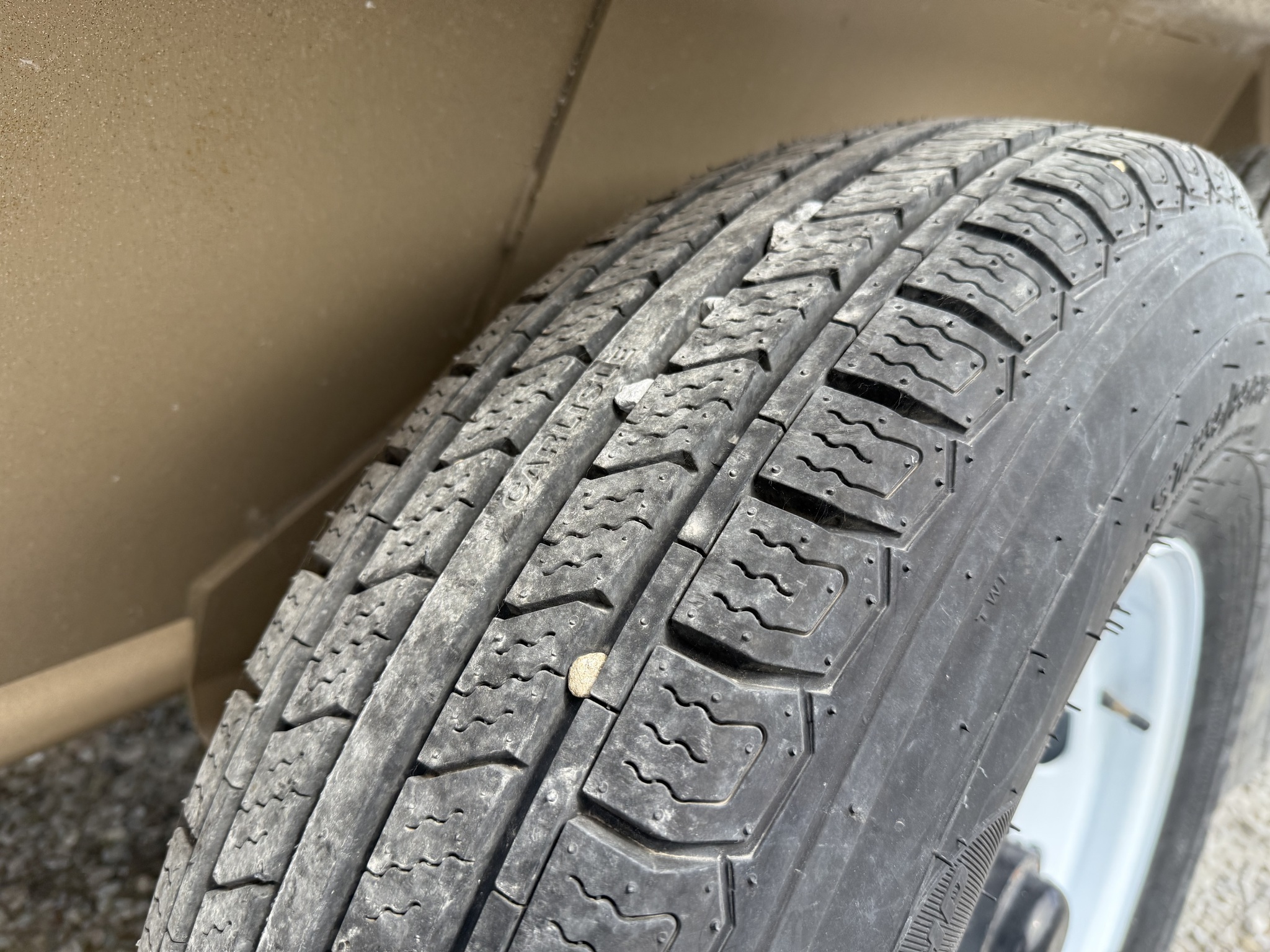 2023 Unverferth 3755 Seed Tender