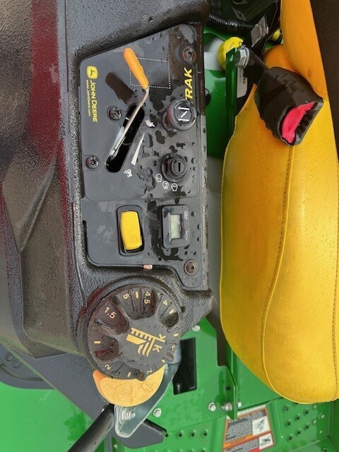 2023 John Deere Z720E Lawn Mower