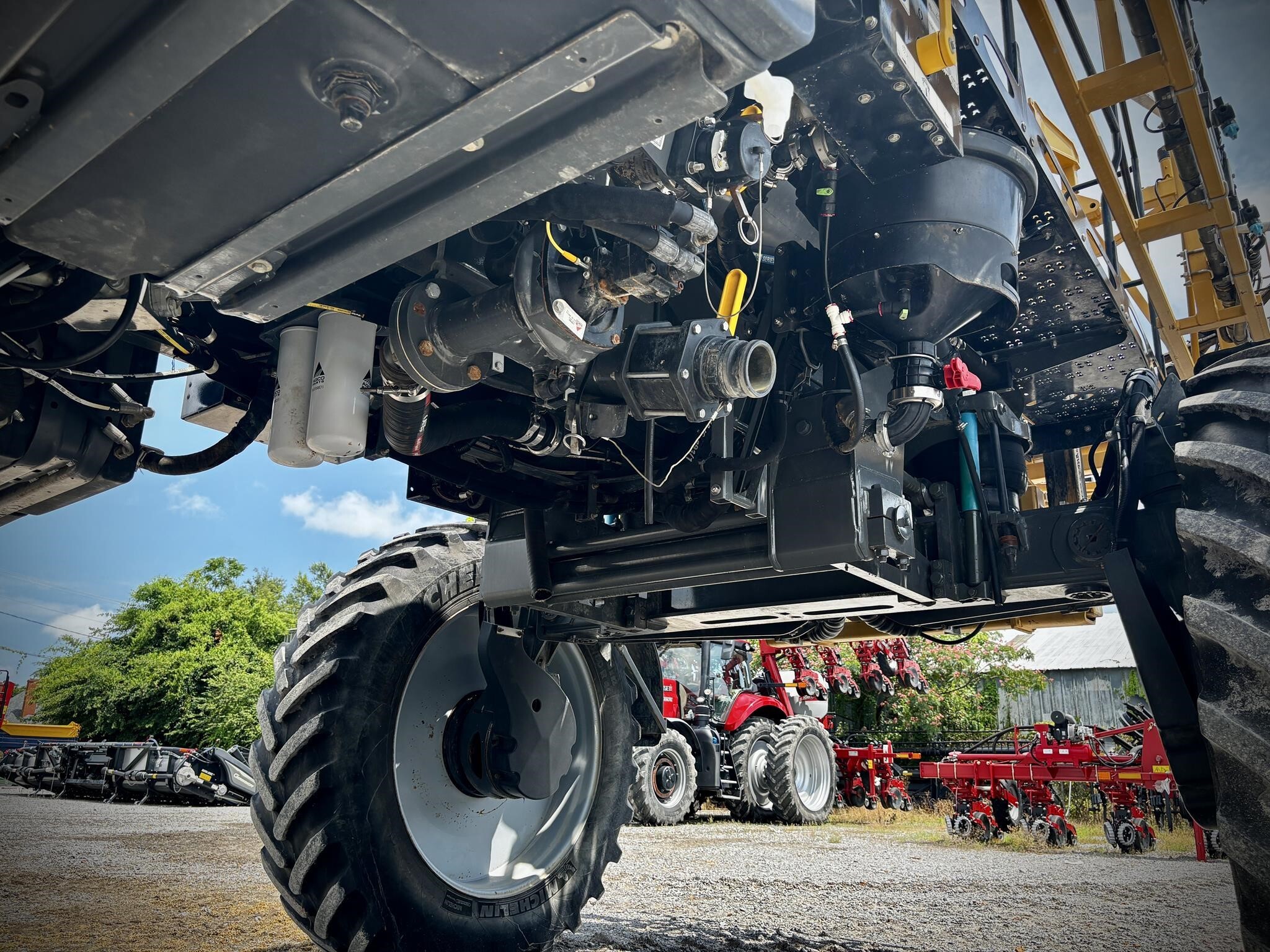 2021 ROGATOR RG1100C Self-Propelled Sprayer