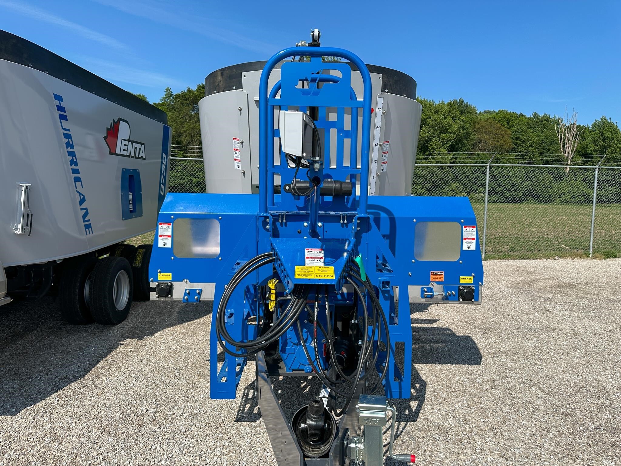 2026 Penta 6740 Feed Wagon