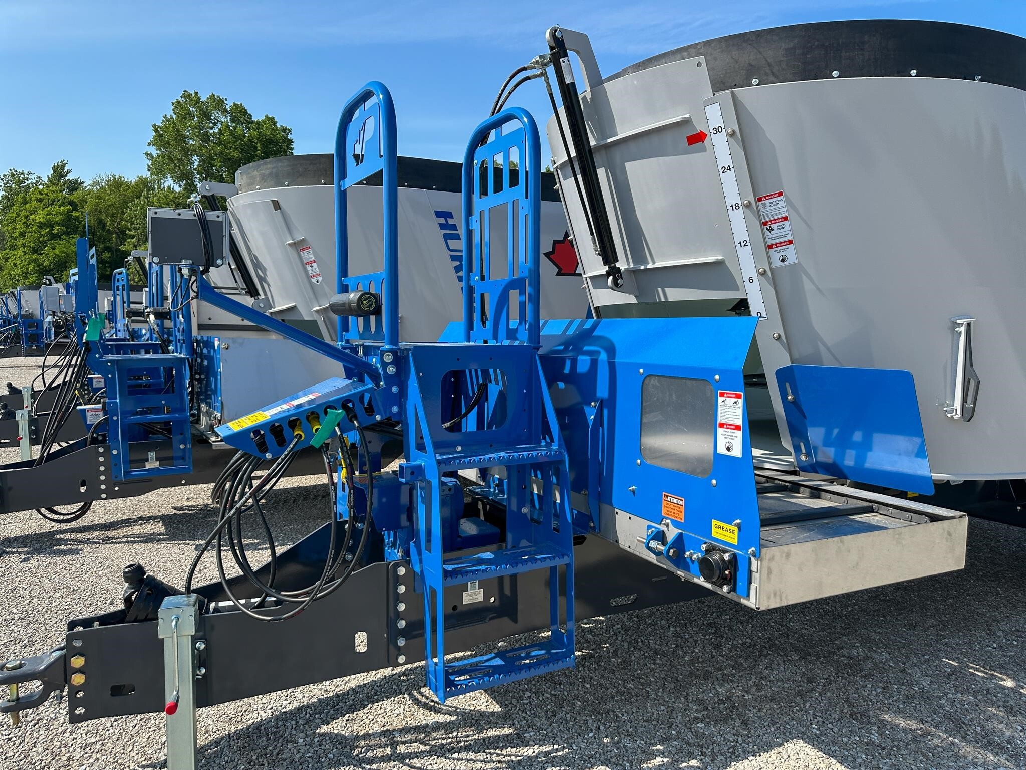 2026 Penta 6740 Feed Wagon