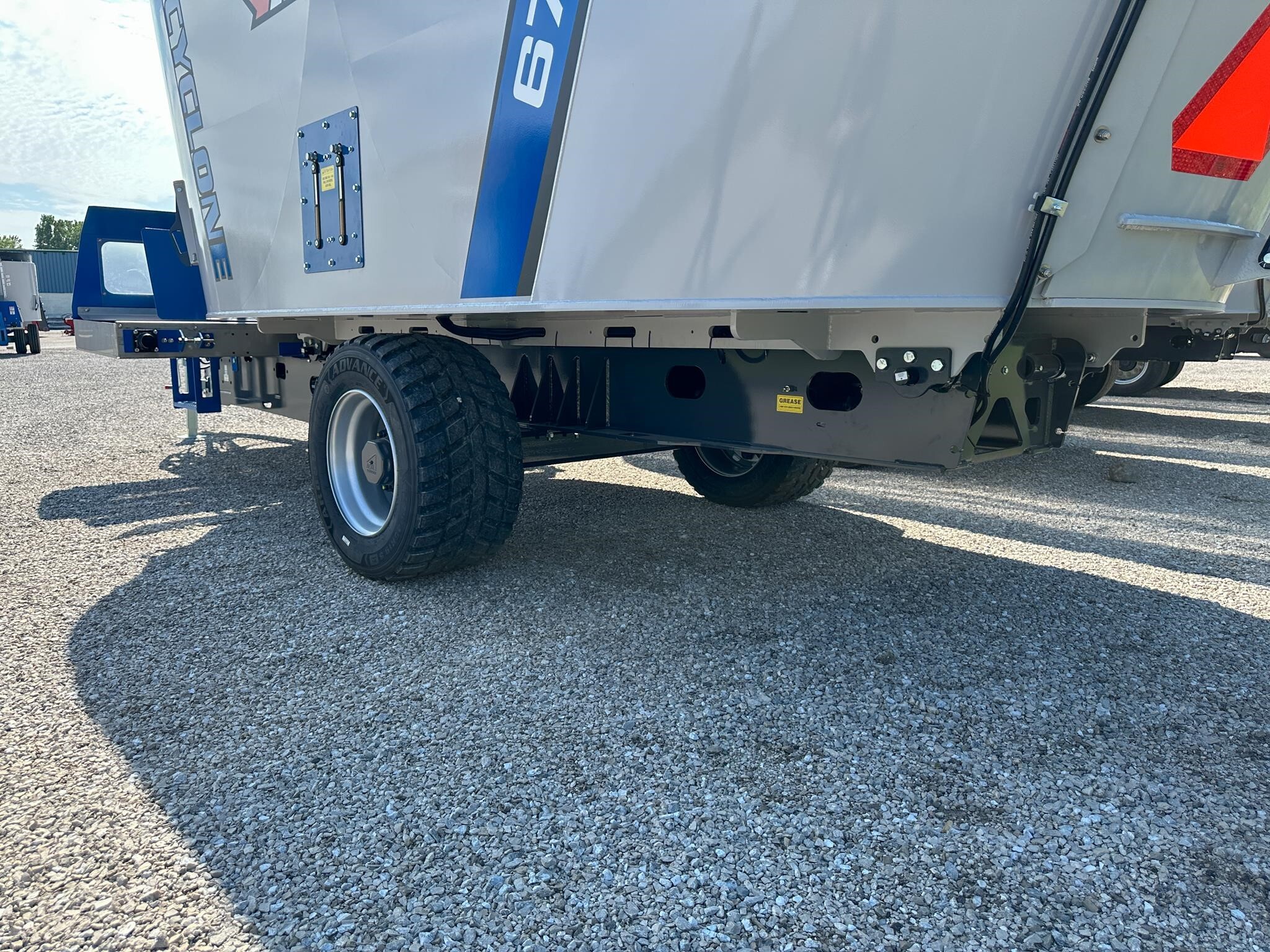 2026 Penta 6740 Feed Wagon