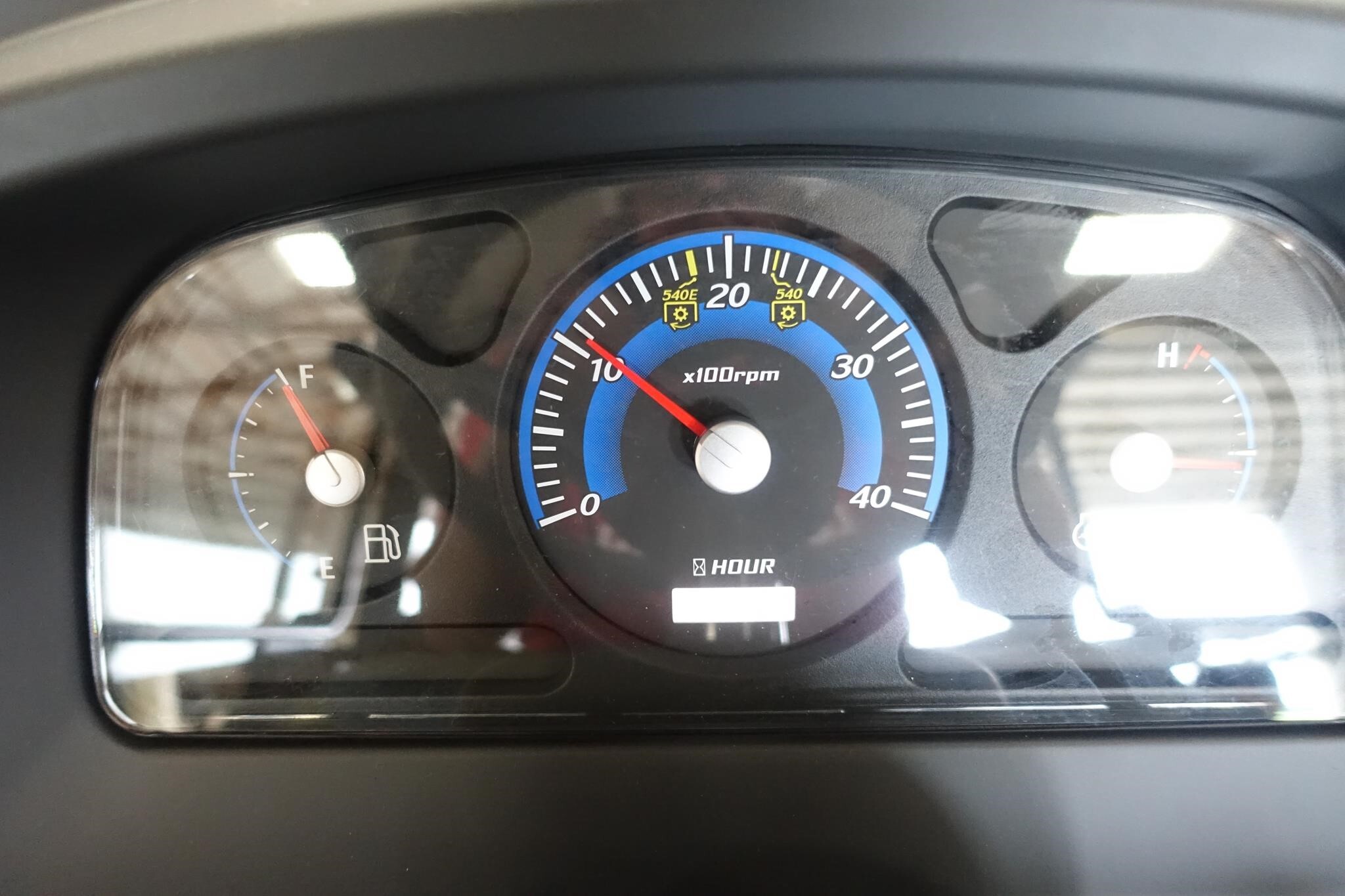 2025 Kioti CK2620SEH CAB Tractor