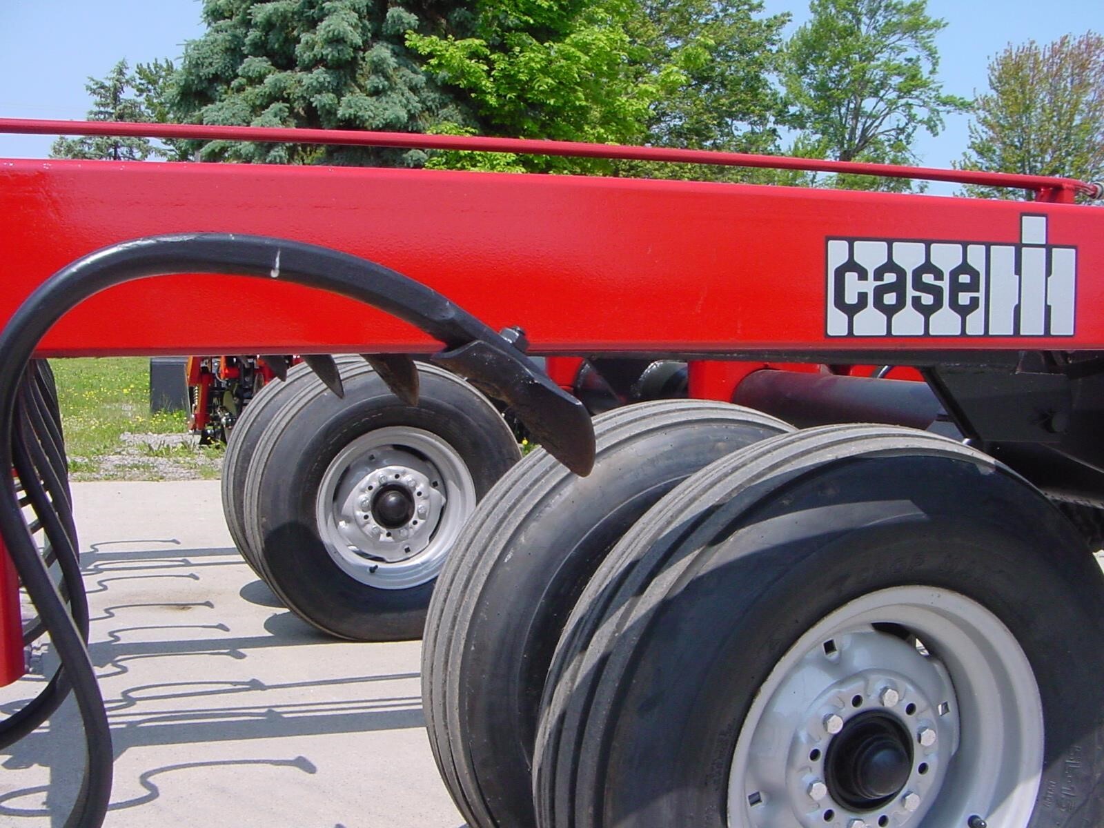  Case IH 415 Mulchers / Cultipacker