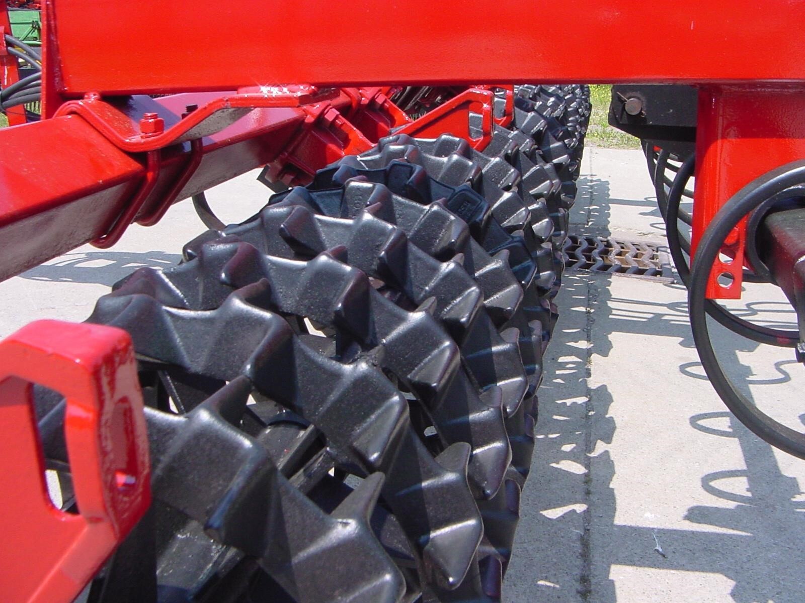  Case IH 415 Mulchers / Cultipacker