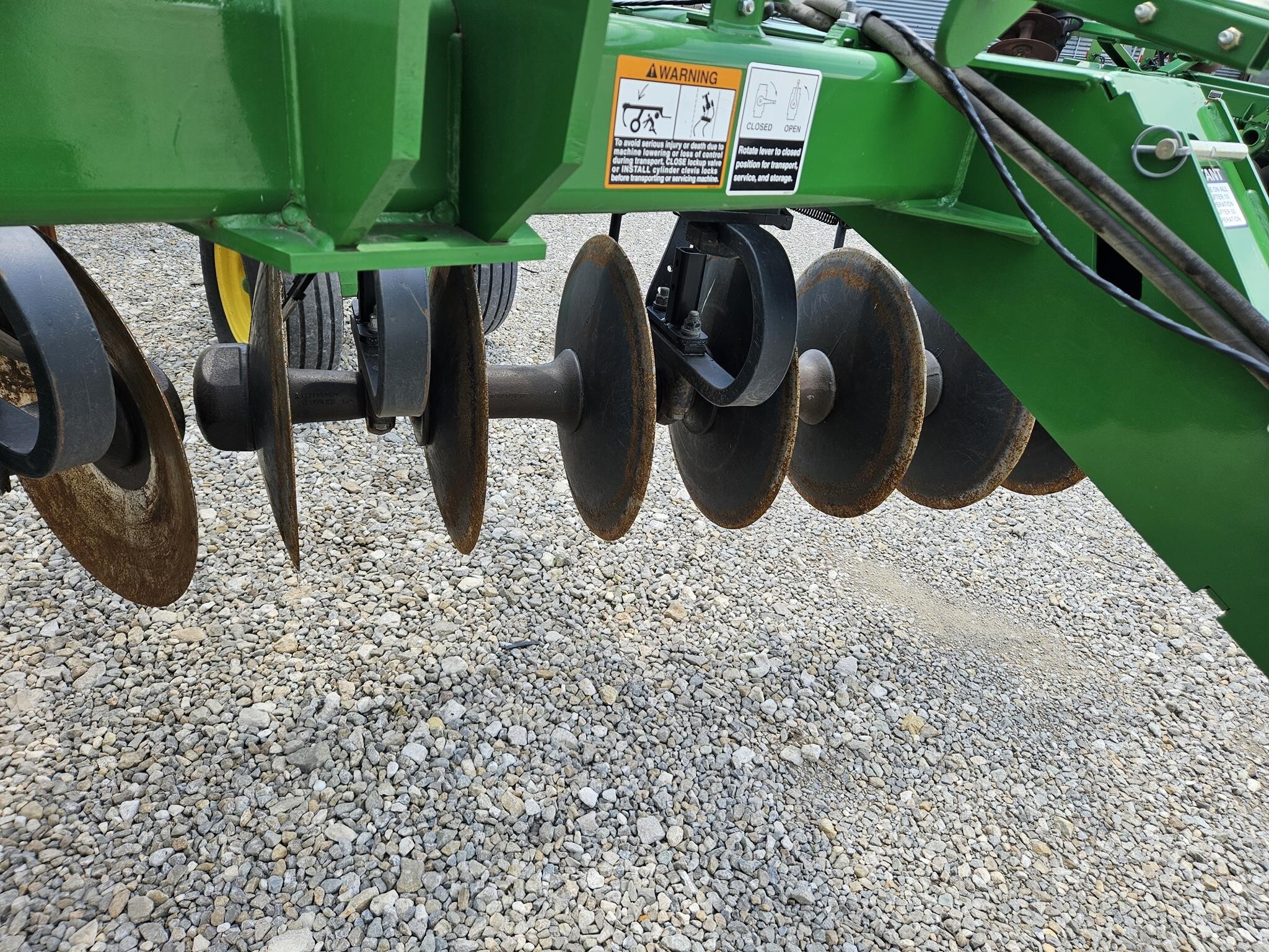  John Deere 2720 In-Line Ripper